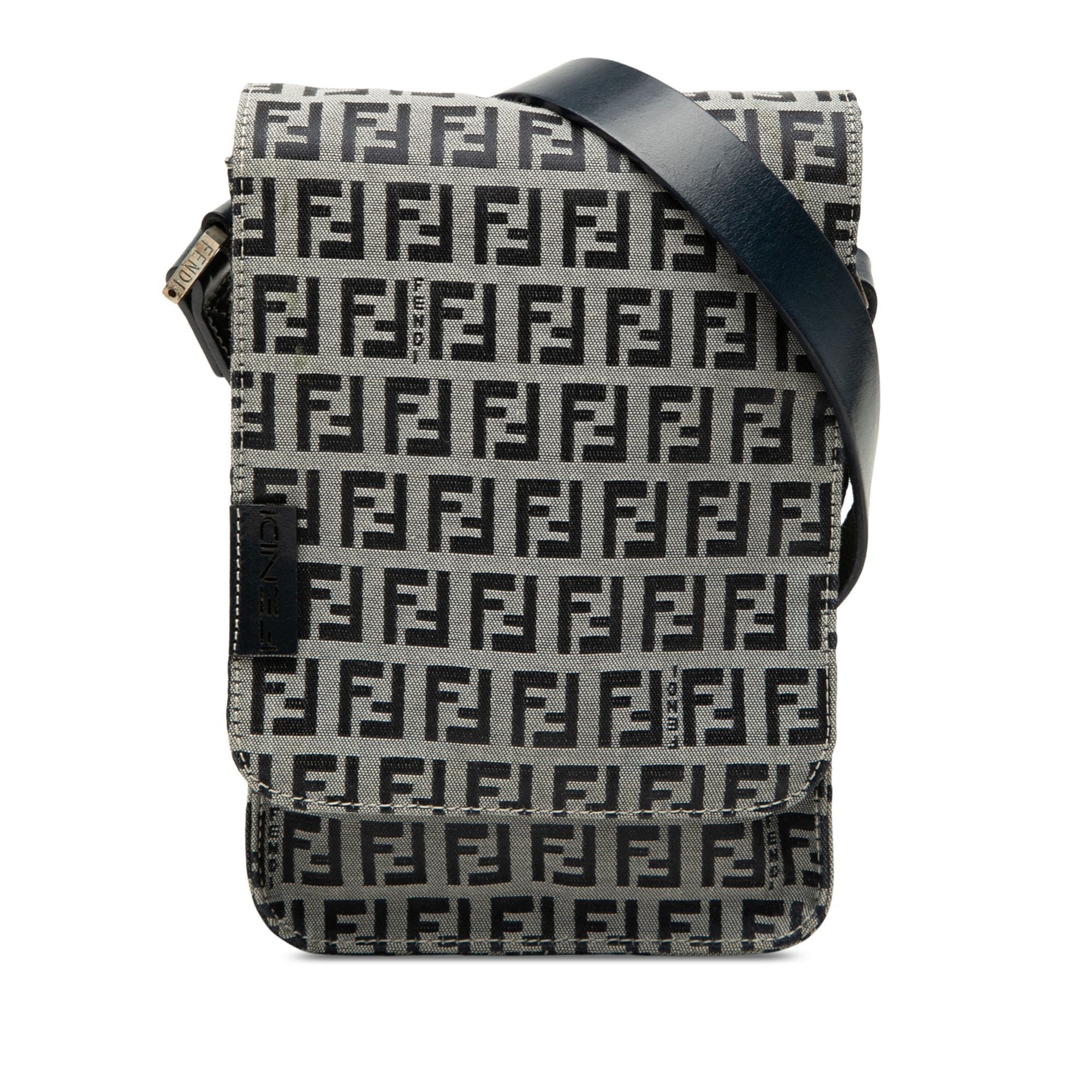 Pocket leather handbag