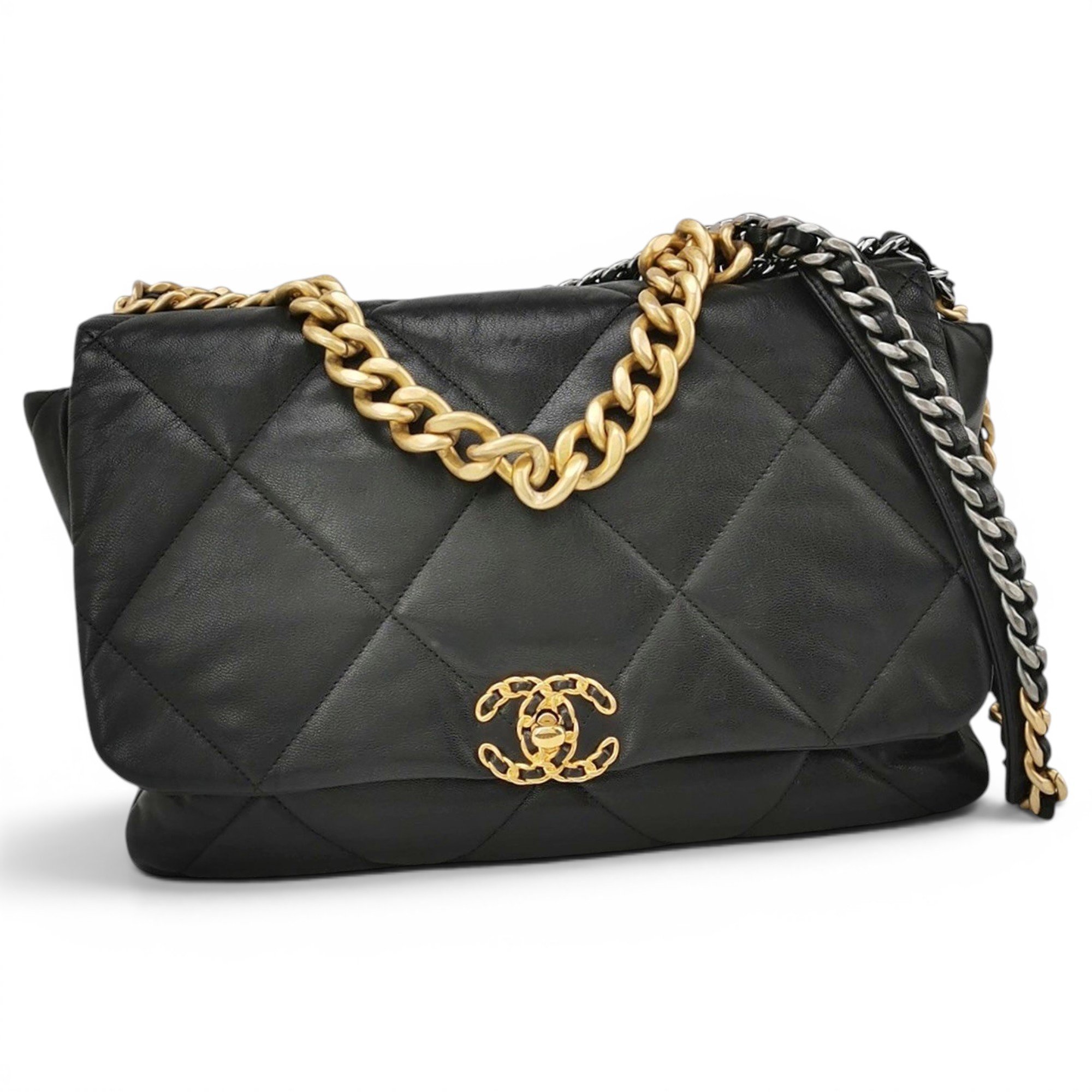 Chanel 19 leather handbag