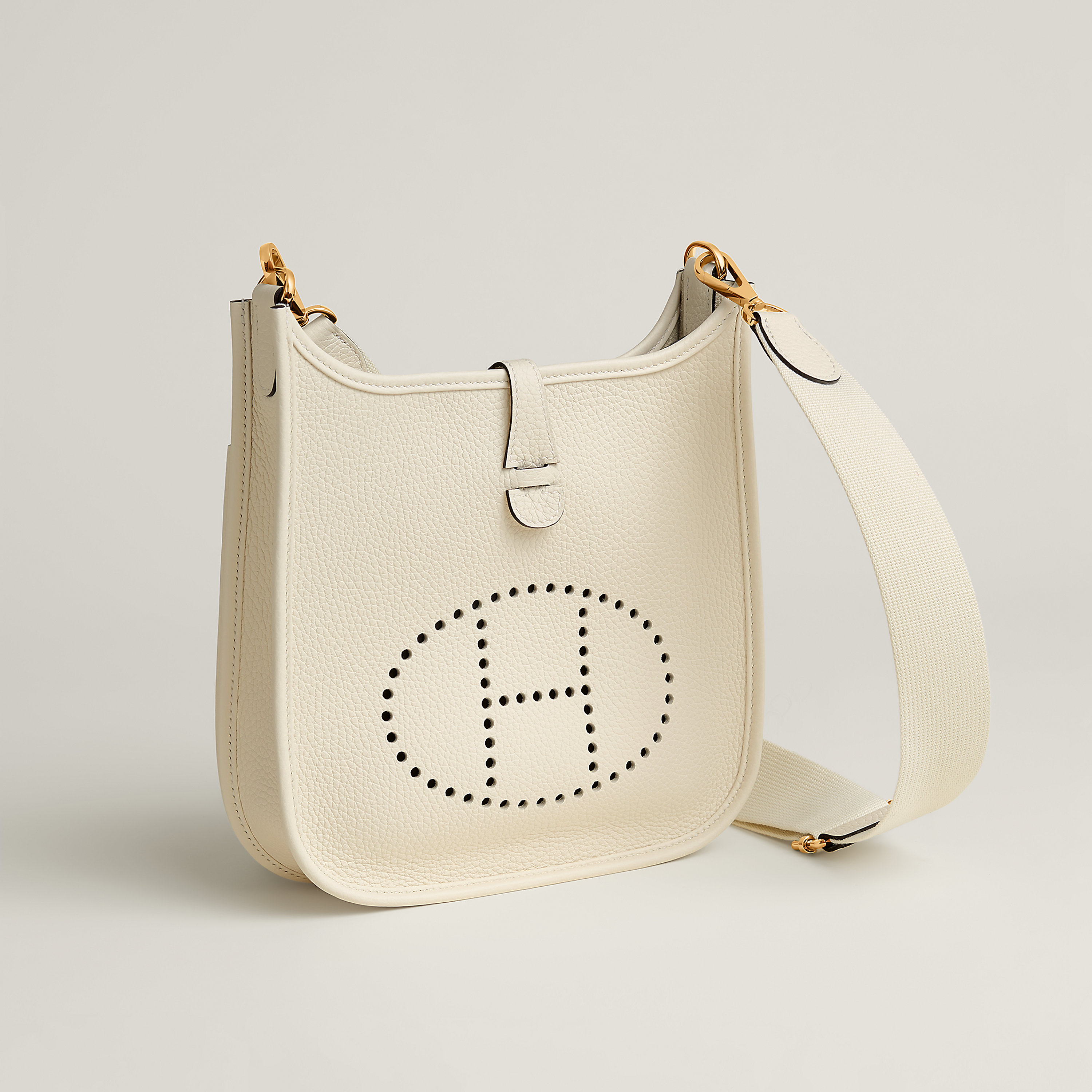 Hermès Evelyne 23 23 cm canvas Cream