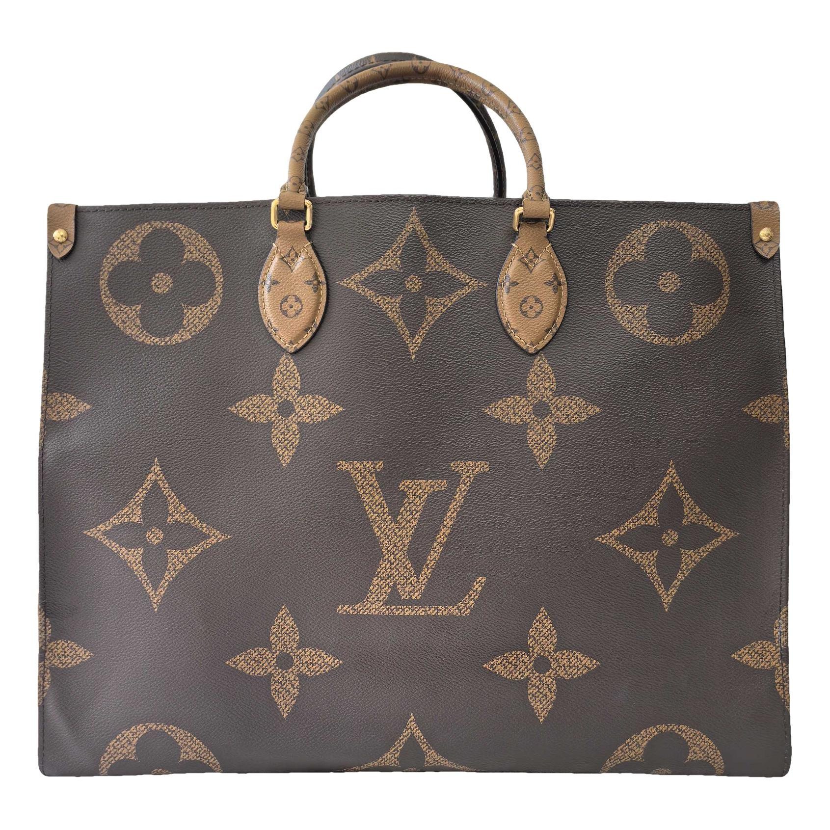 Onthego leather handbag