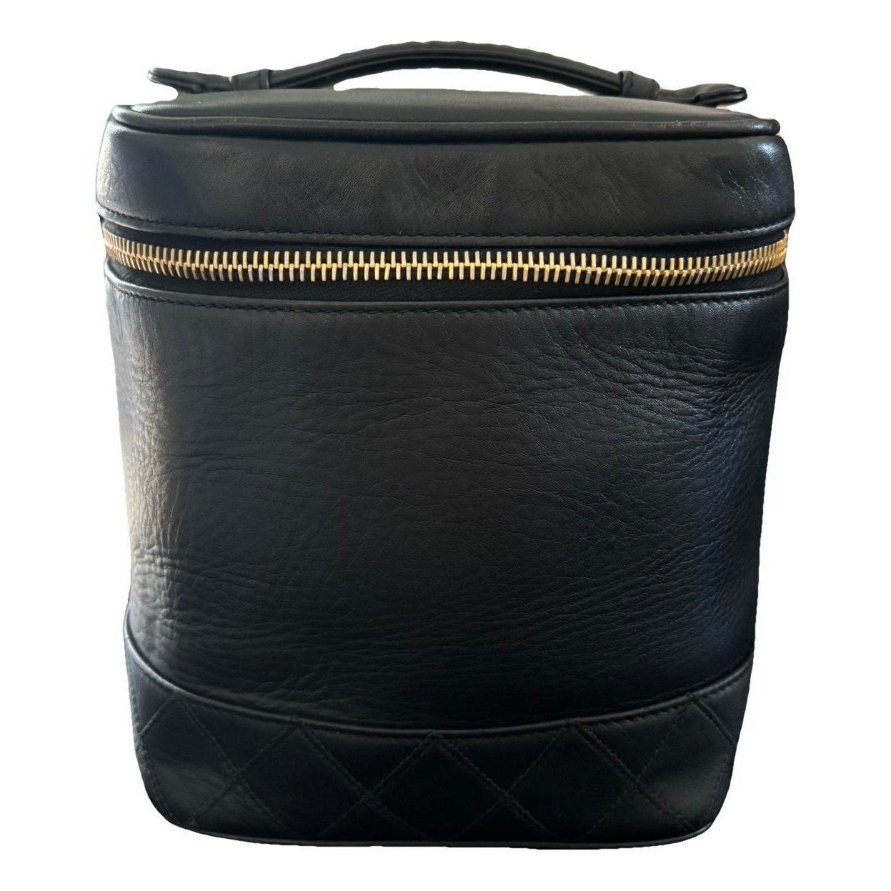 Vanity leather handbag