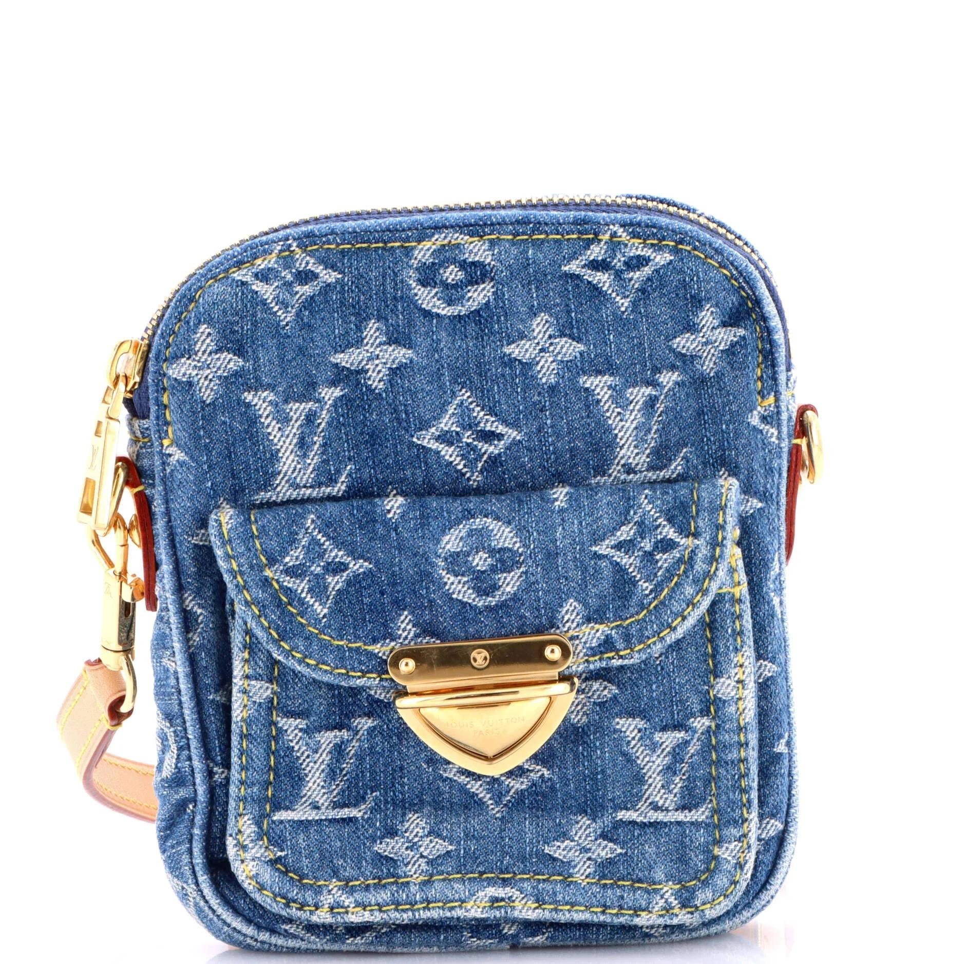 Crossbody bag