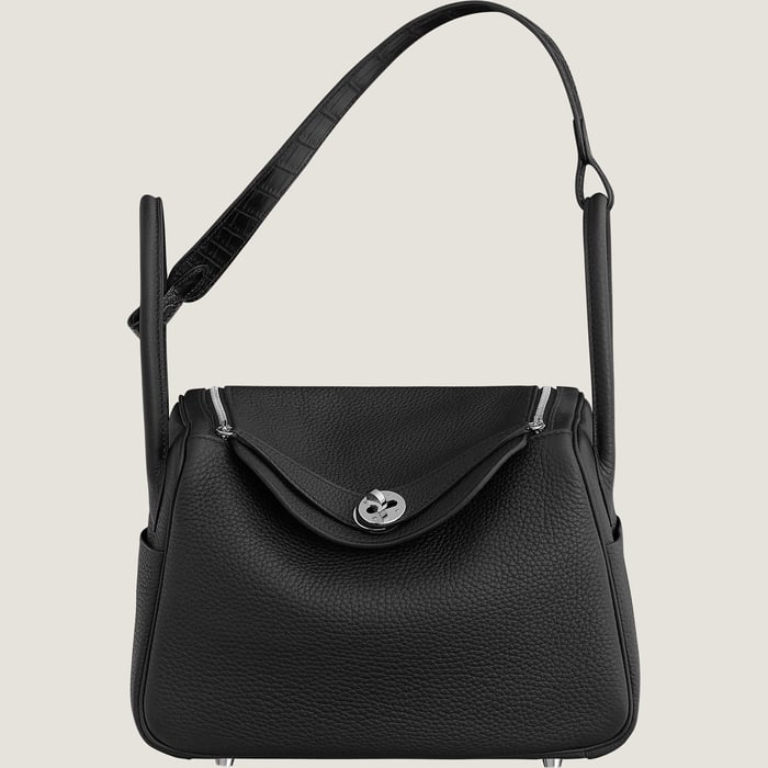 Noir Lindy 26 Bag
