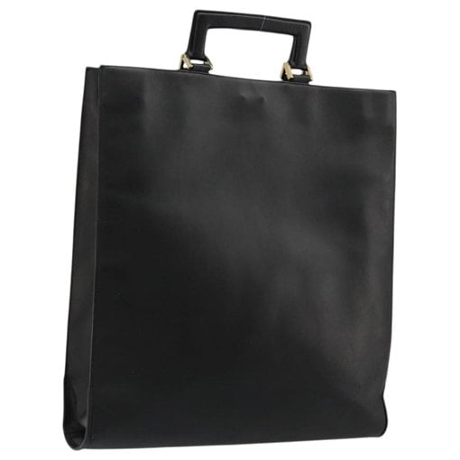 Leather tote