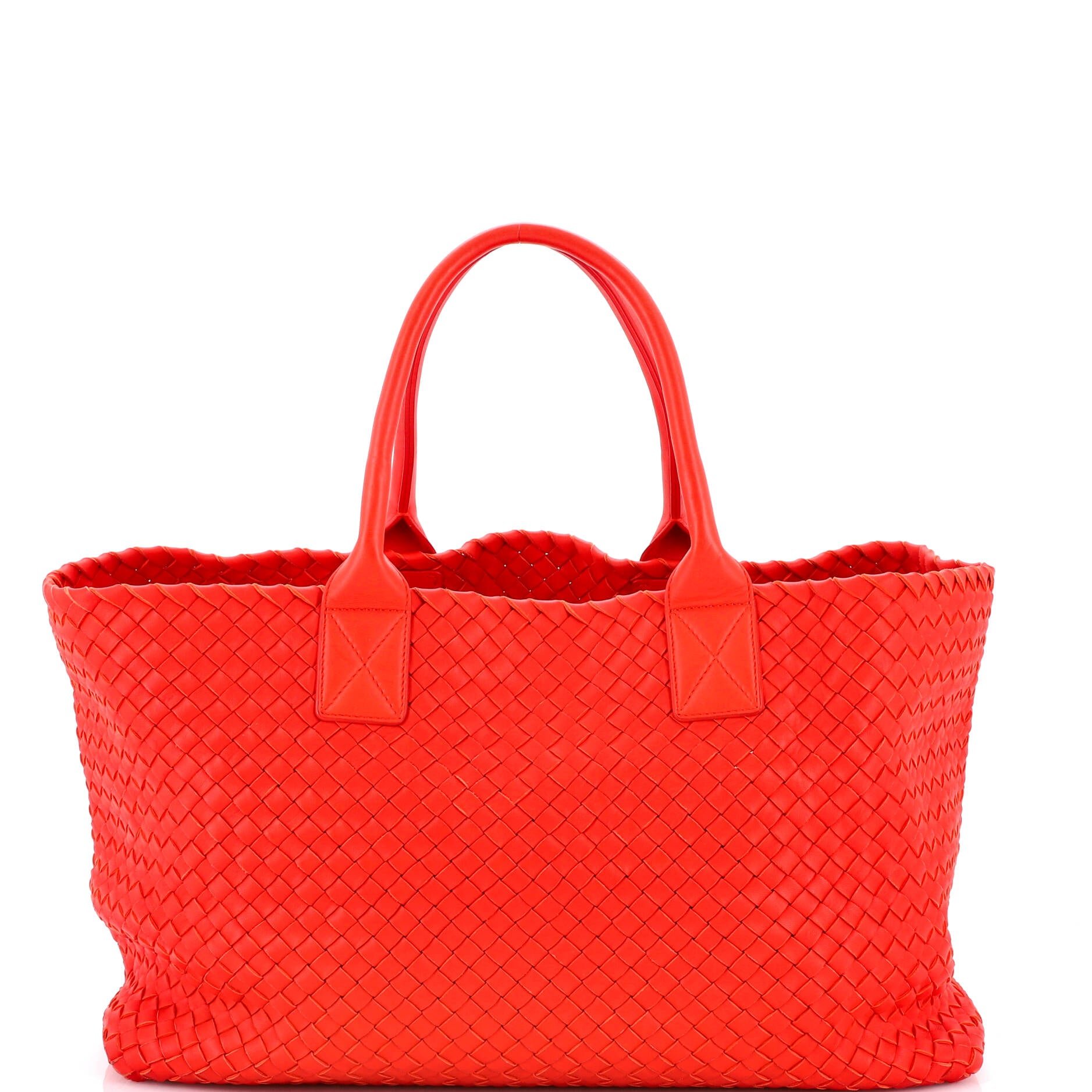 Bottega Veneta Cabat Tote Intrecciato Nappa Medium