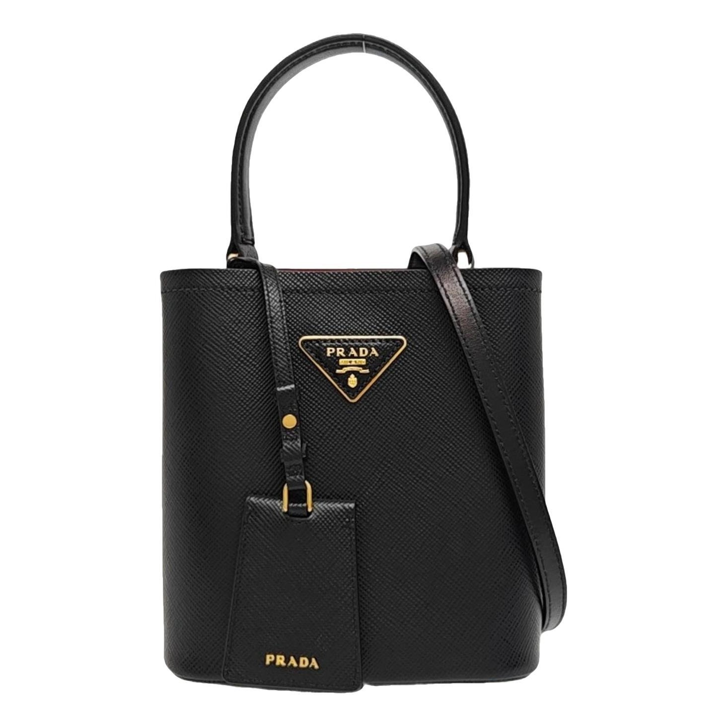 Panier leather handbag