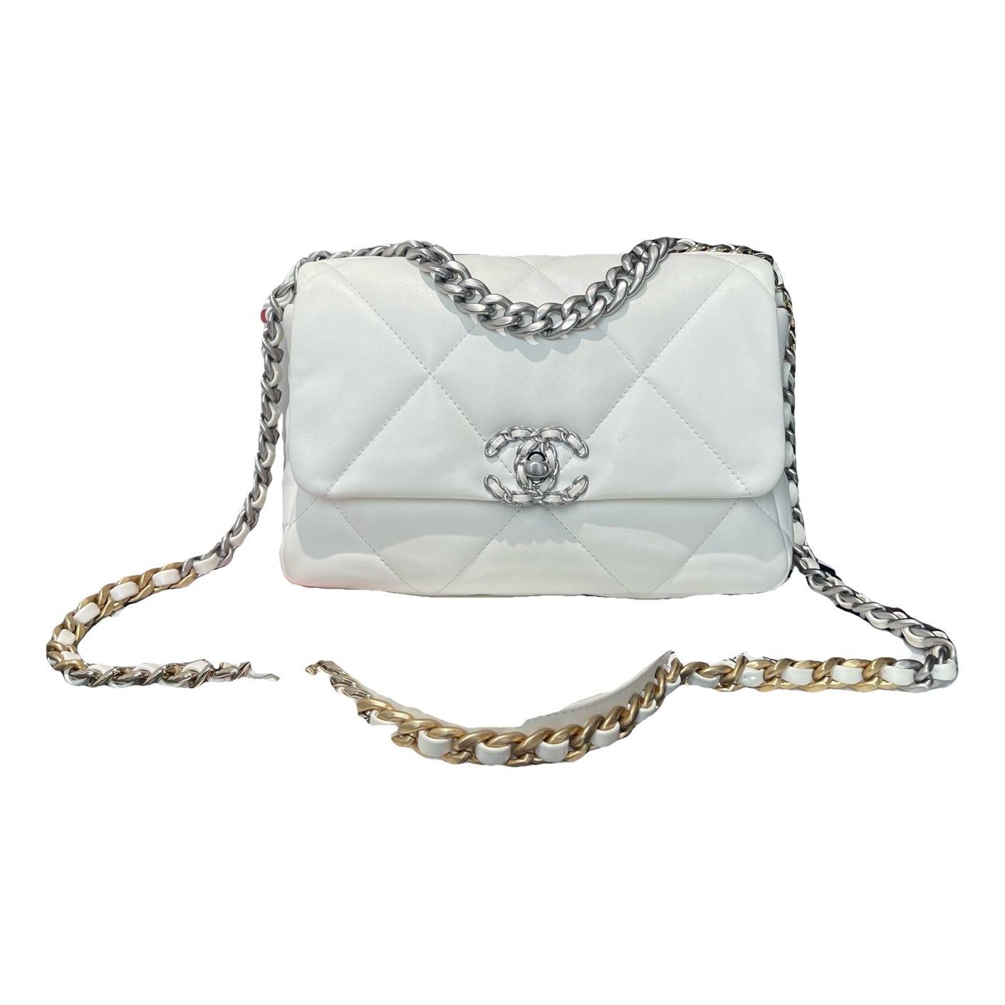 Chanel 19 leather handbag