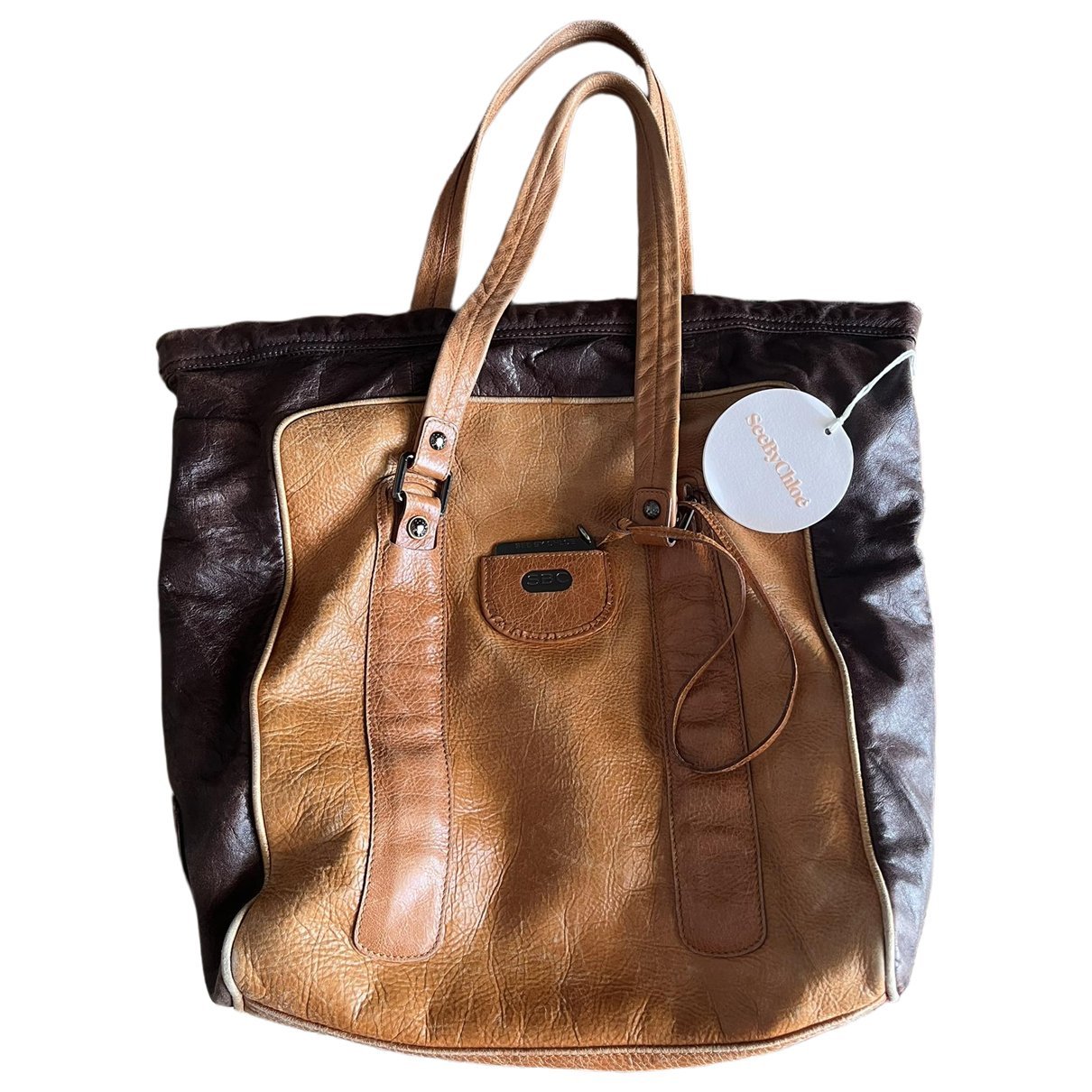 Leather handbag