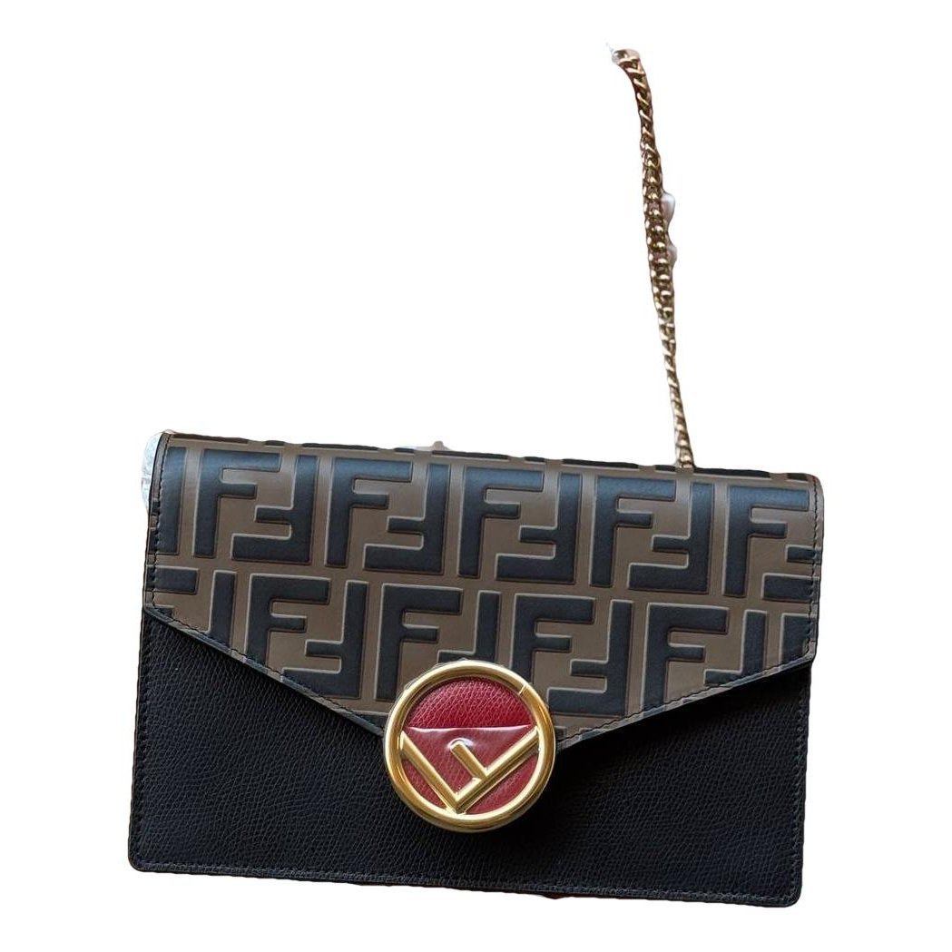 Kan I logo leather clutch bag