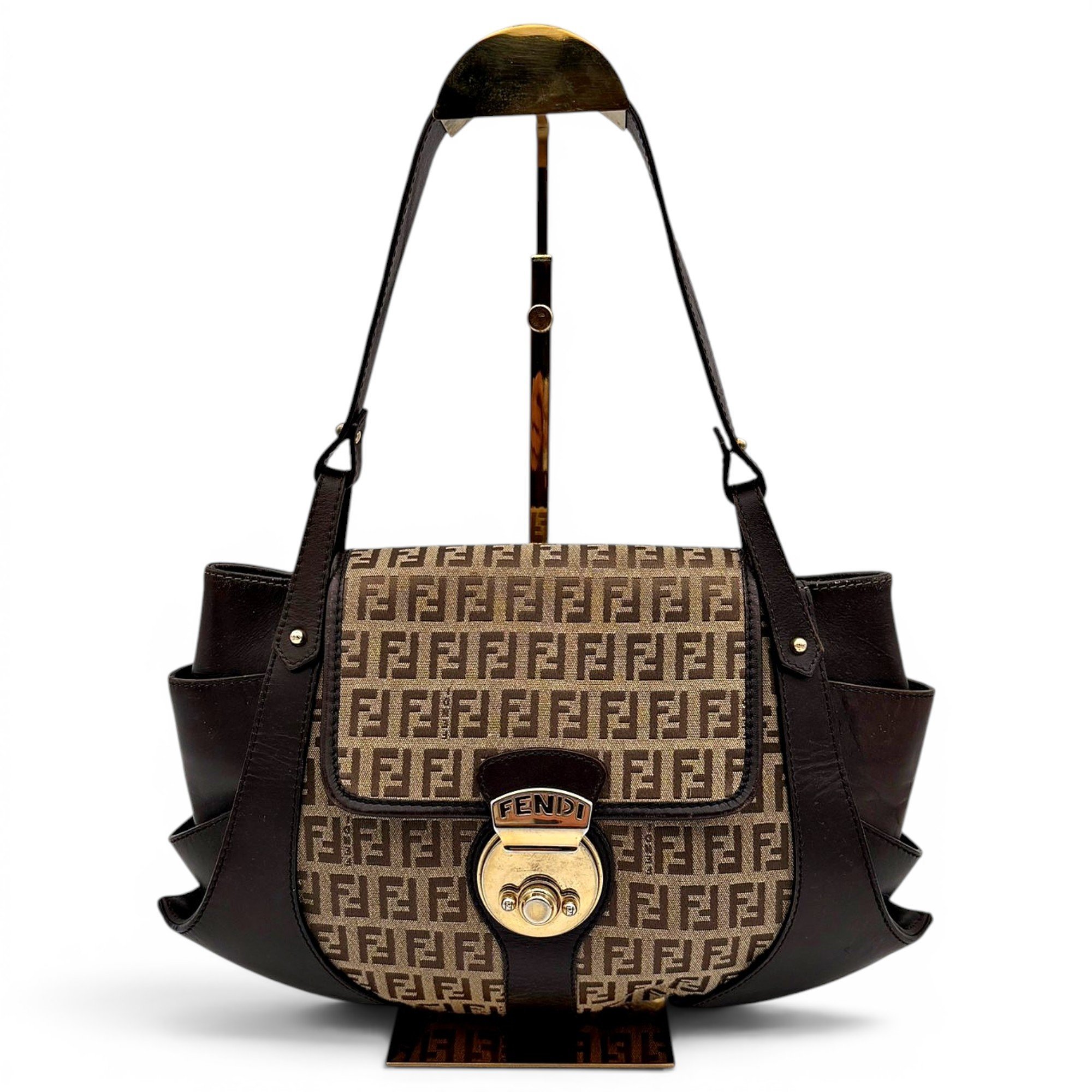 Cloth handbag