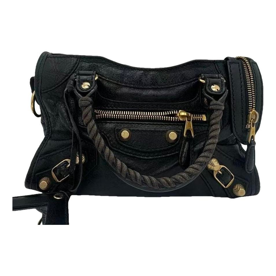 City leather handbag