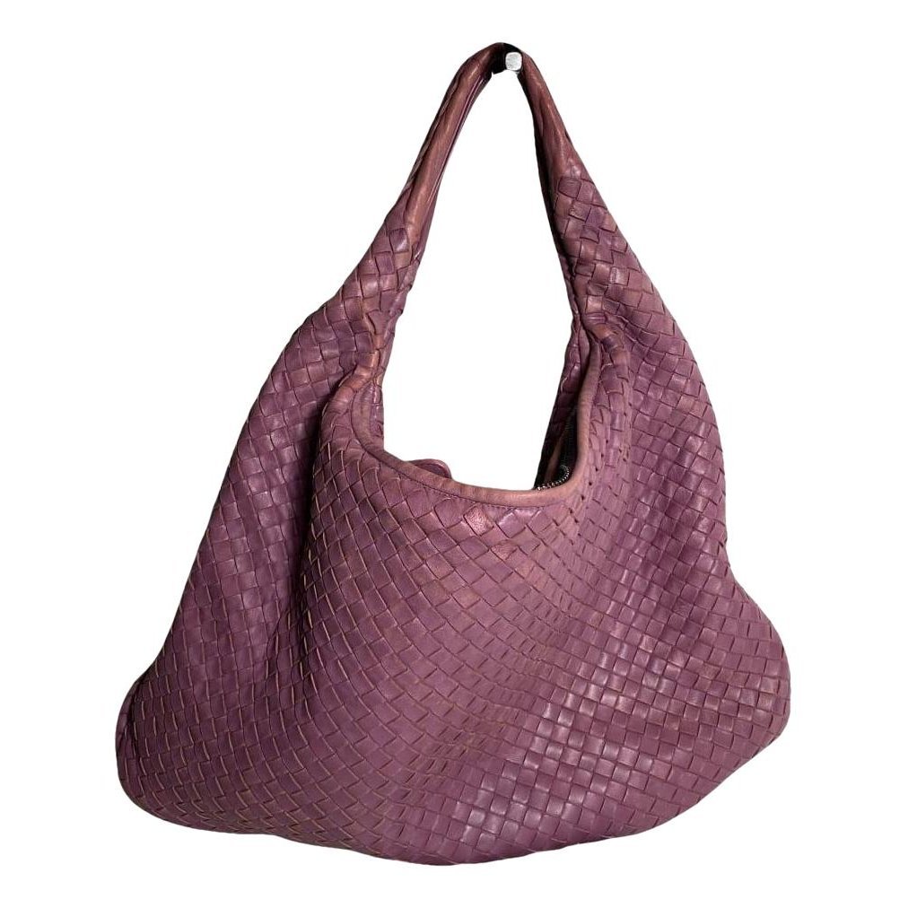 Veneta leather handbag