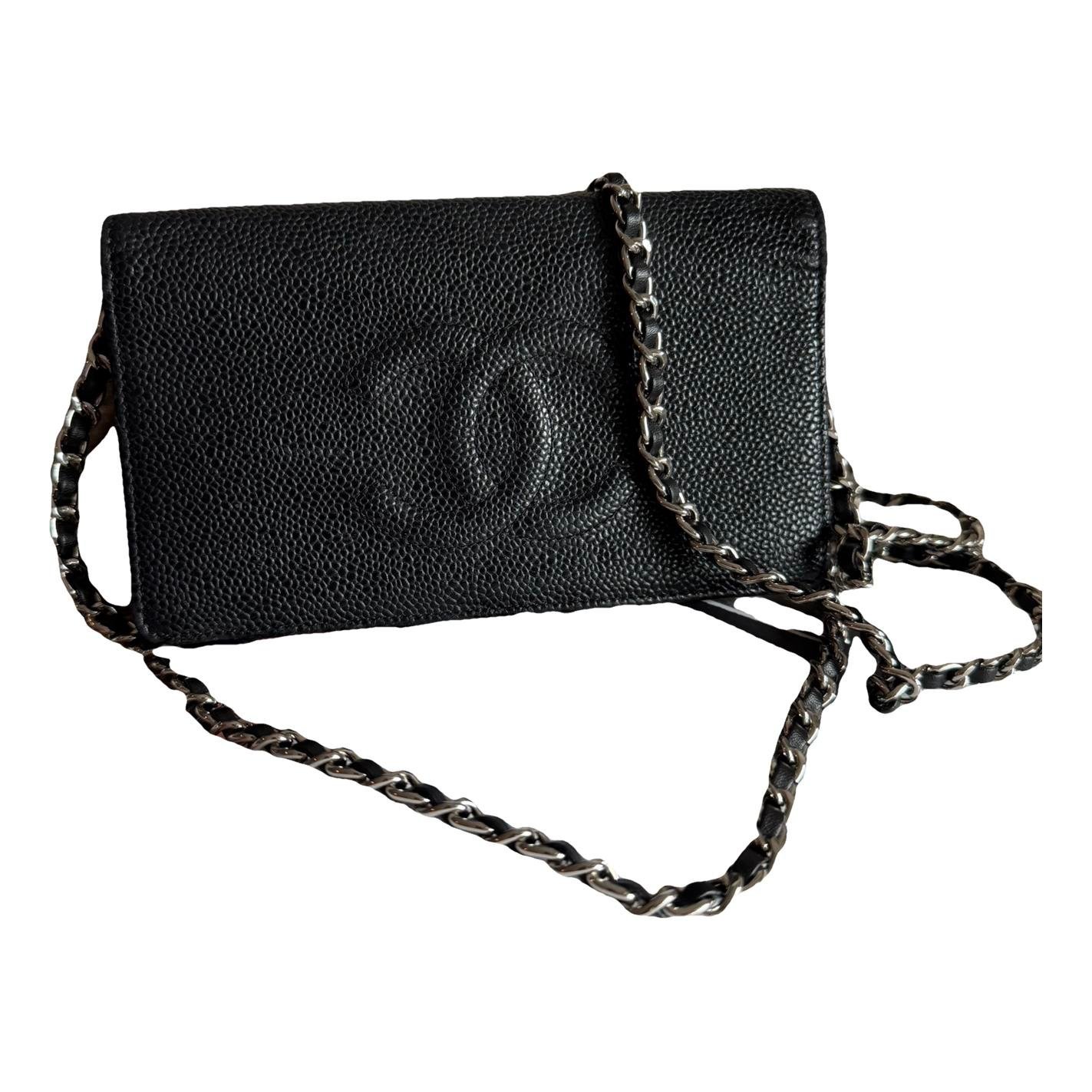 Timeless/Classique leather crossbody bag