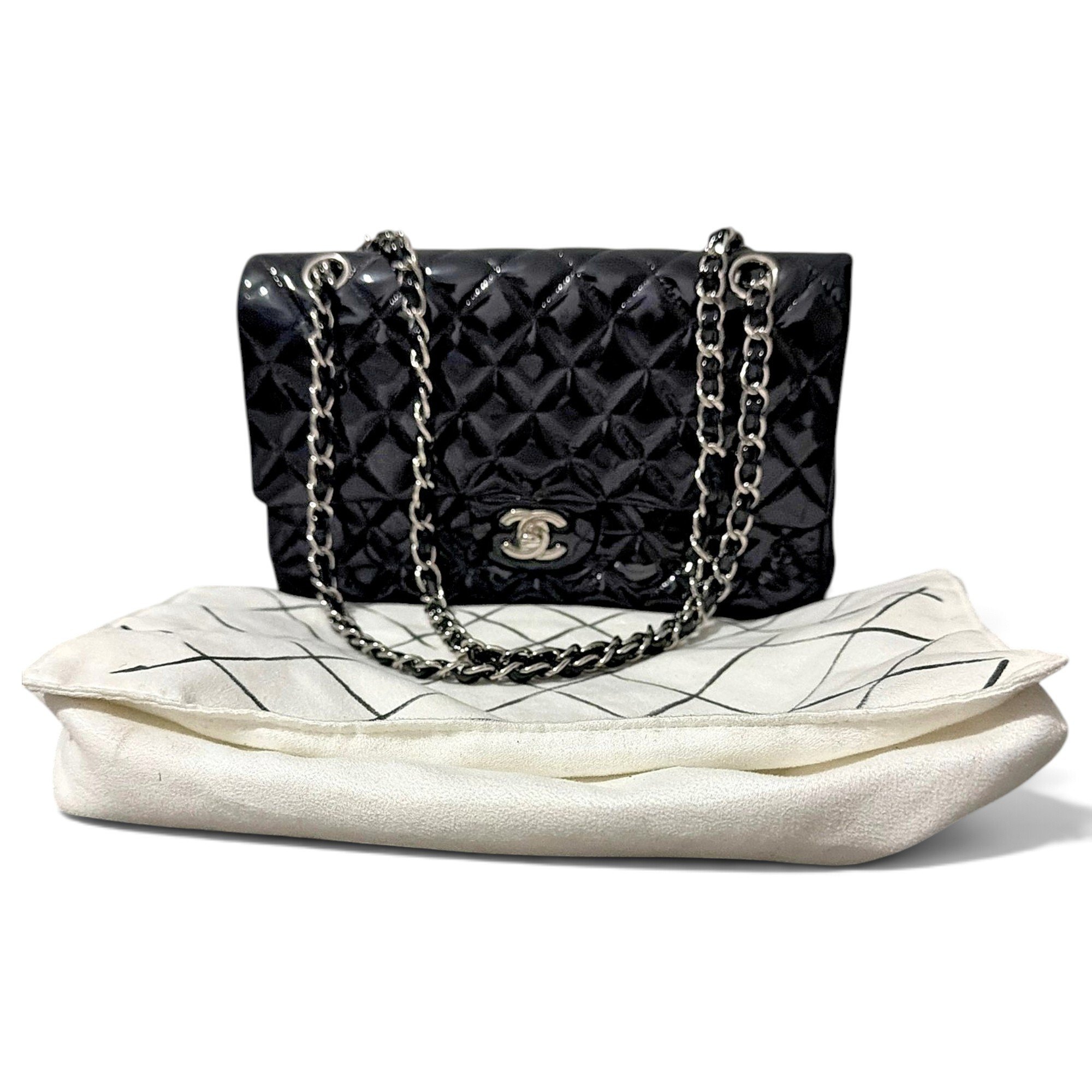 Timeless/Classique patent leather handbag