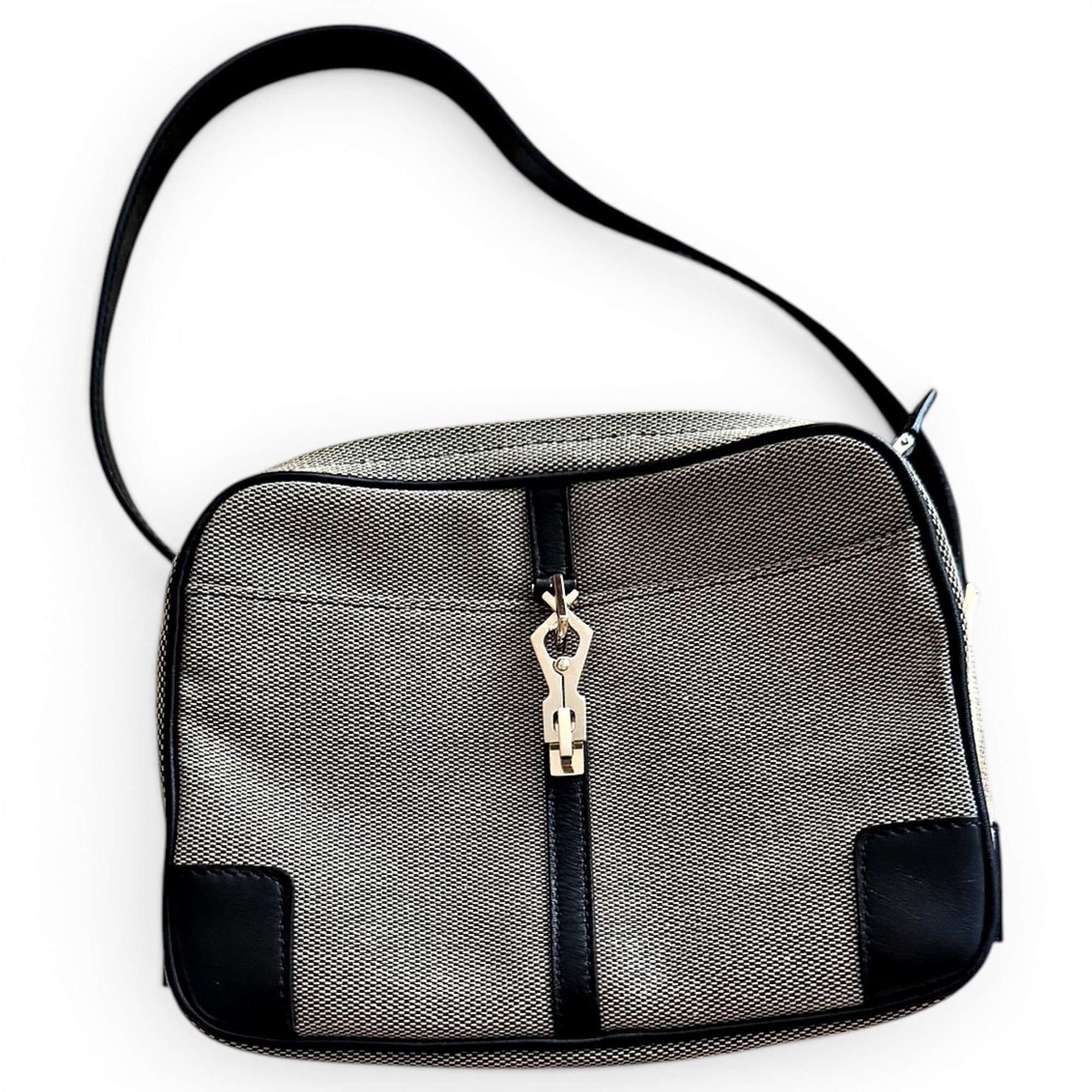 Cloth clutch bag