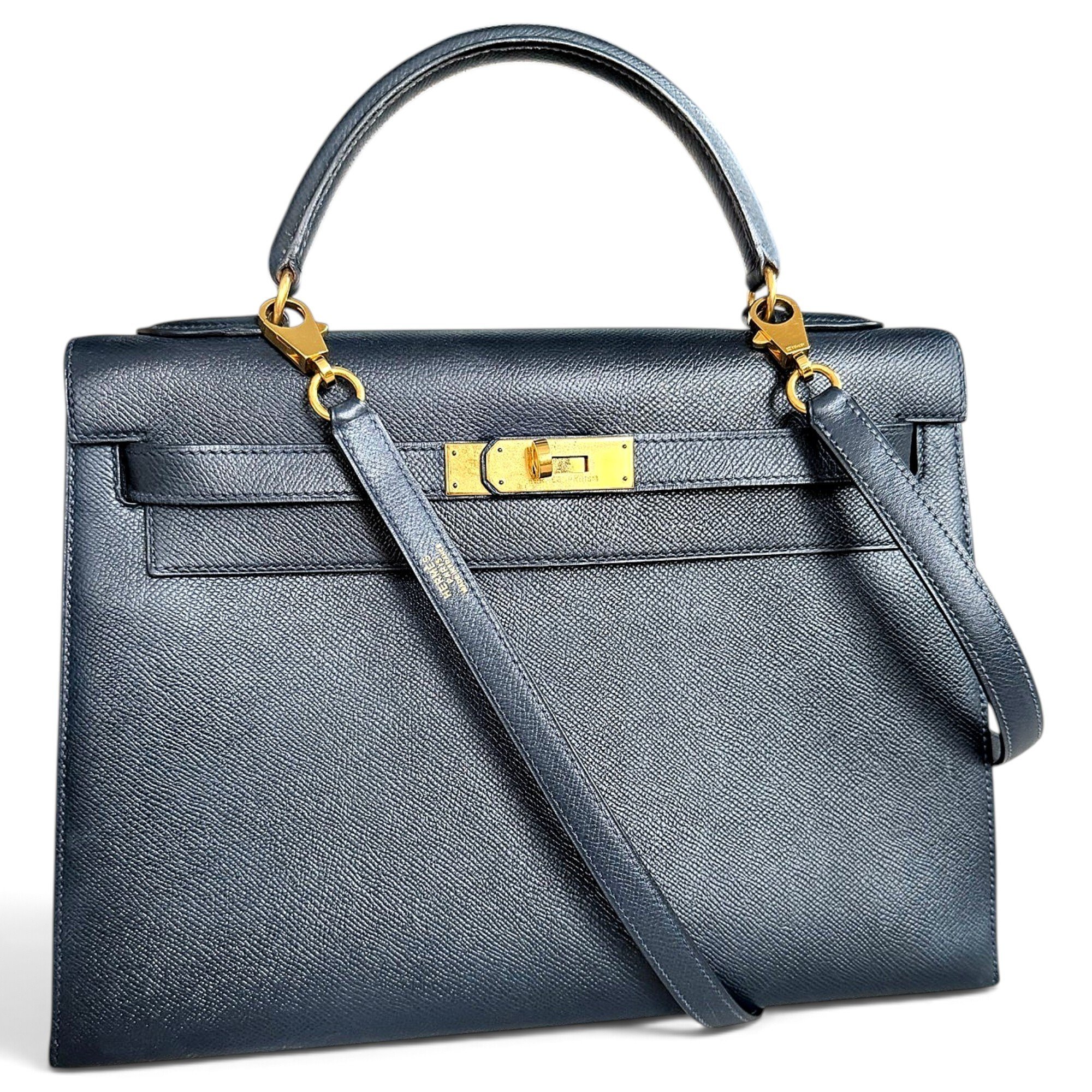 Kelly 32 leather handbag