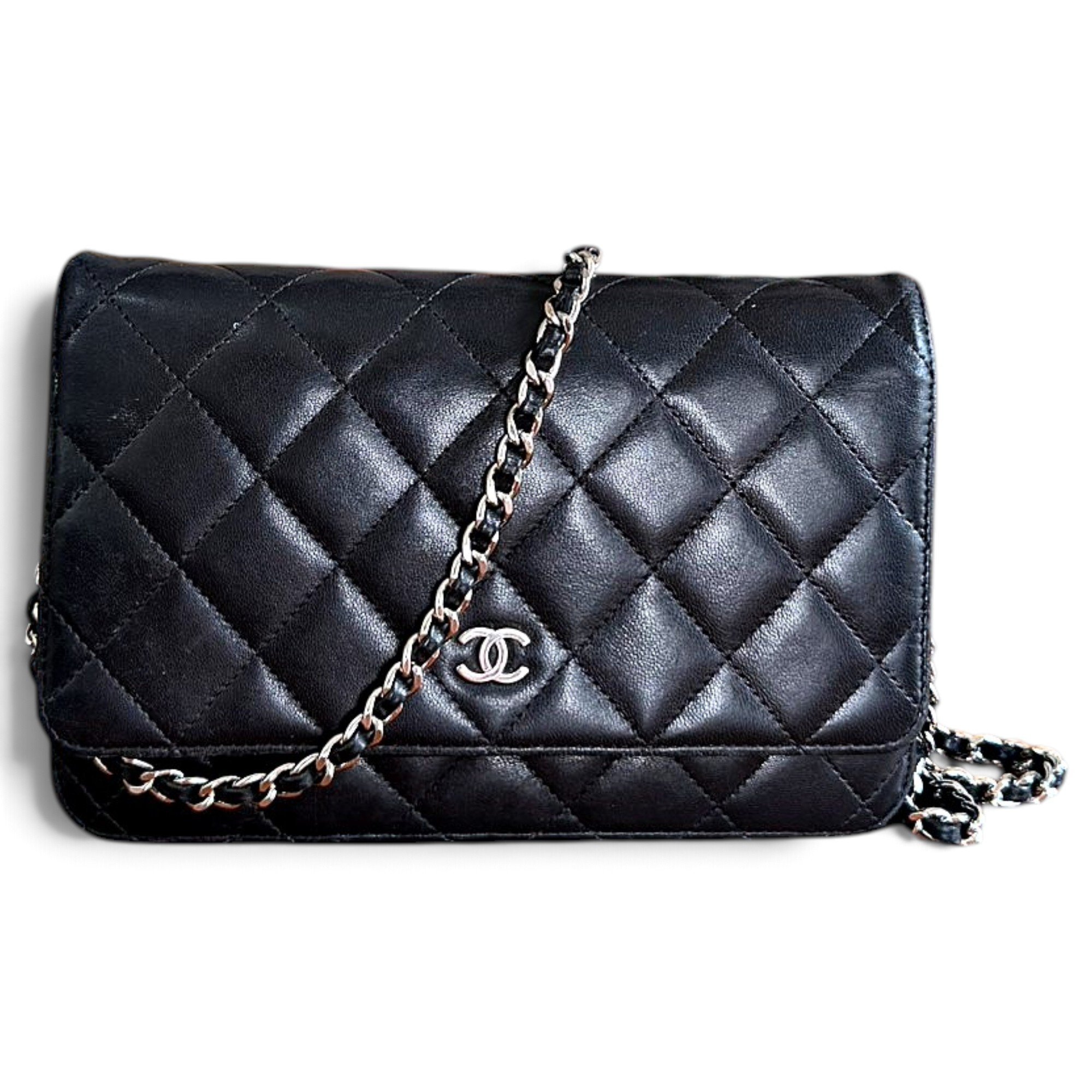 Wallet On Chain Timeless/Classique leather crossbody bag