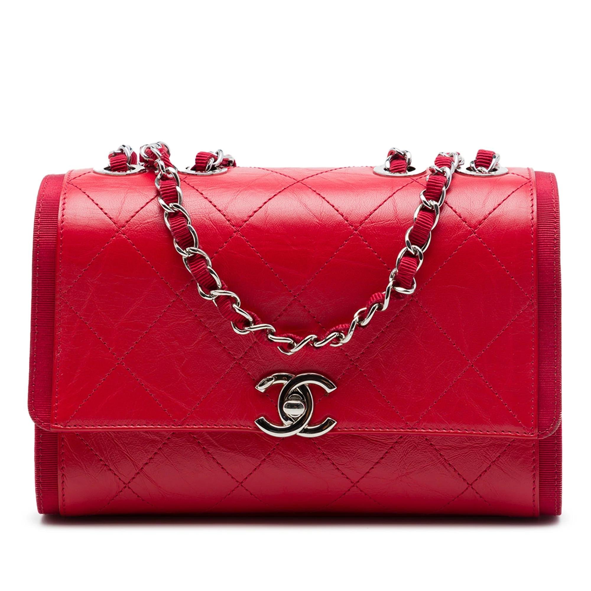 Timeless/Classique leather crossbody bag