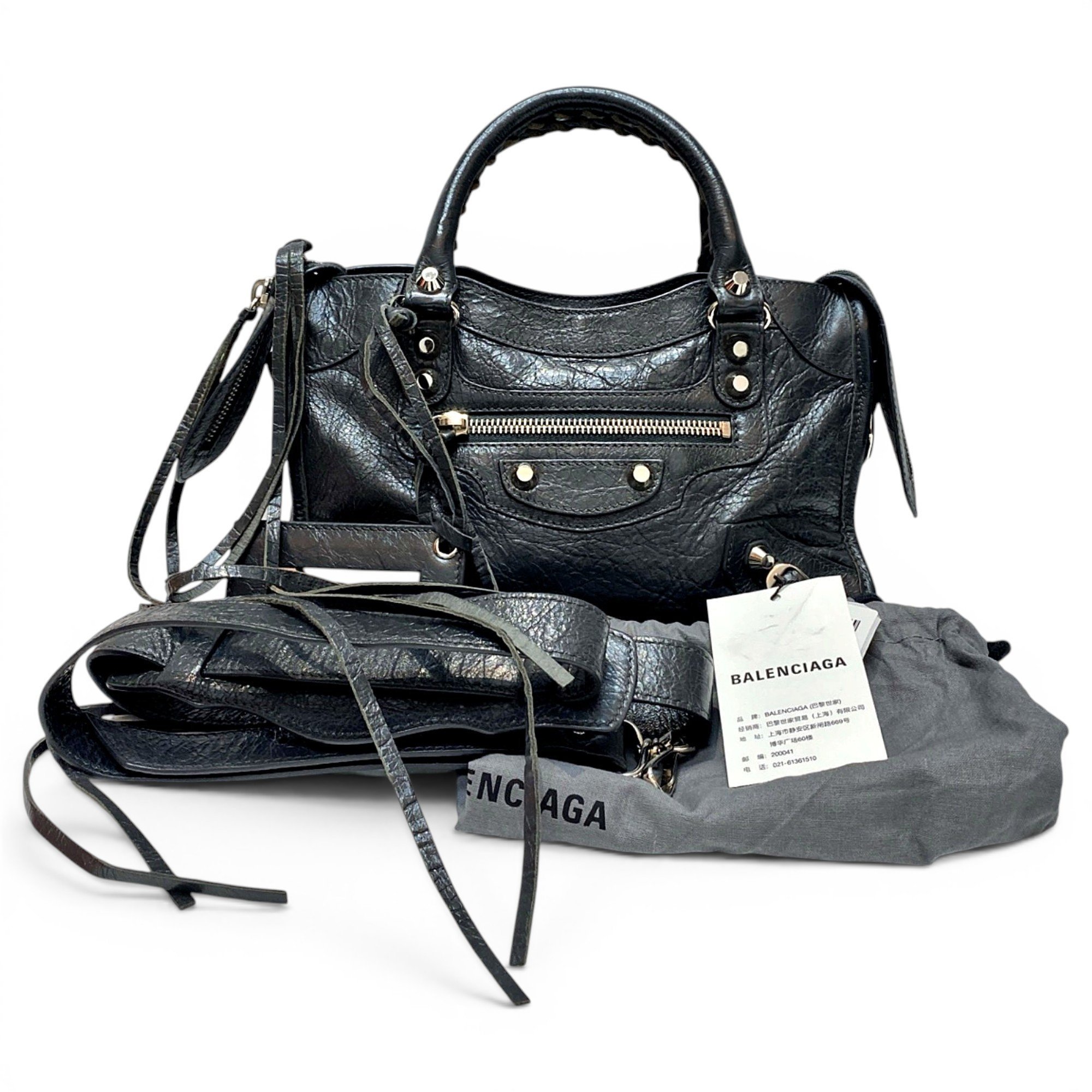 City leather handbag