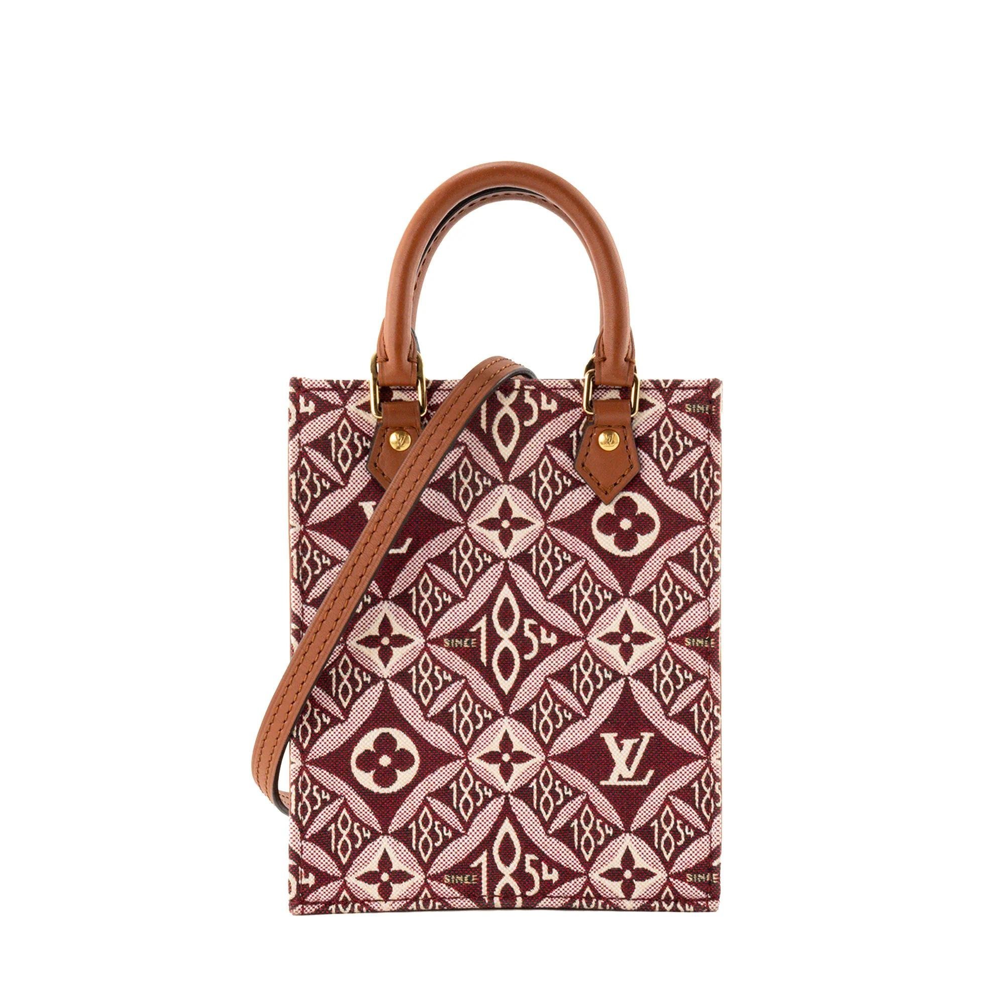 Plat leather tote