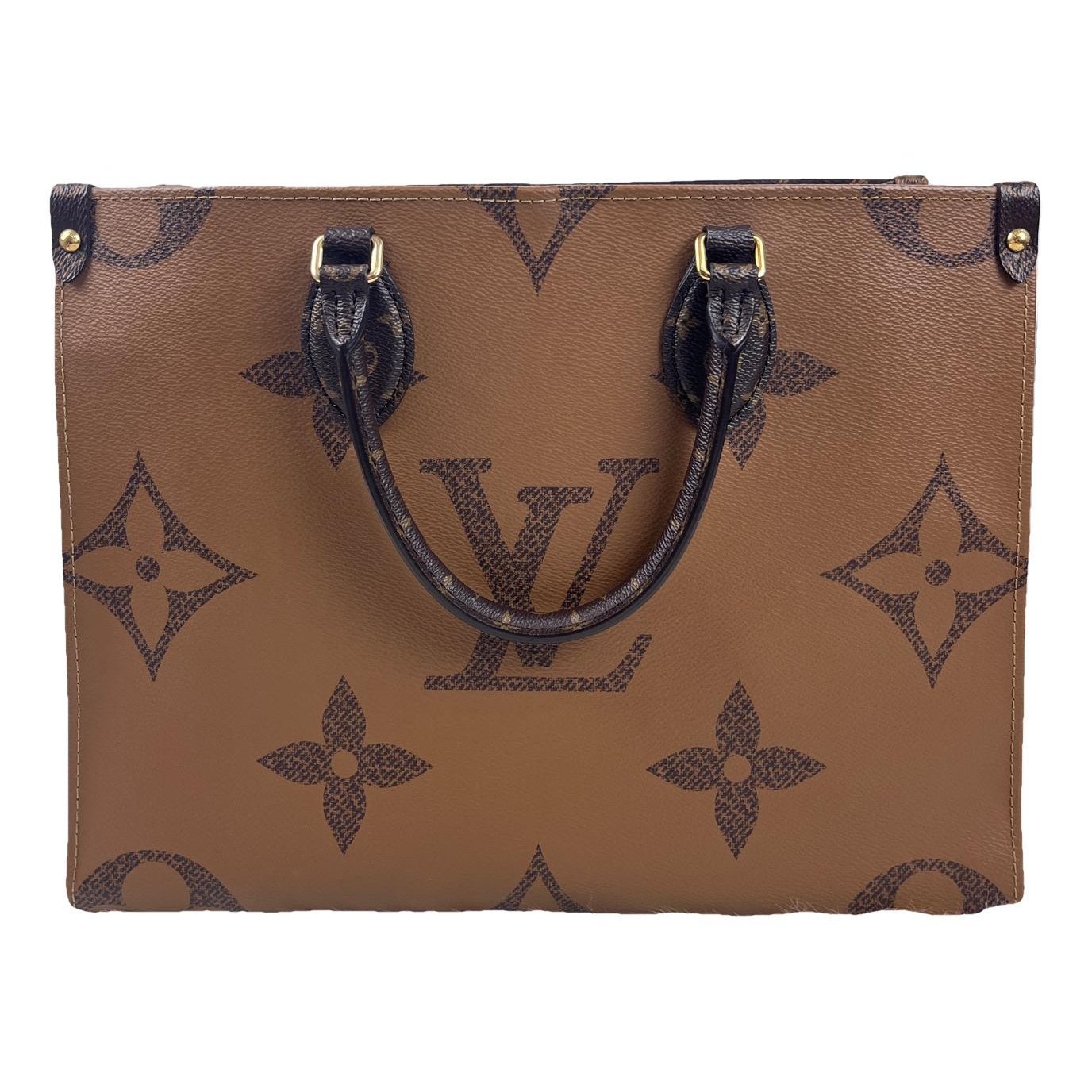 Onthego leather handbag