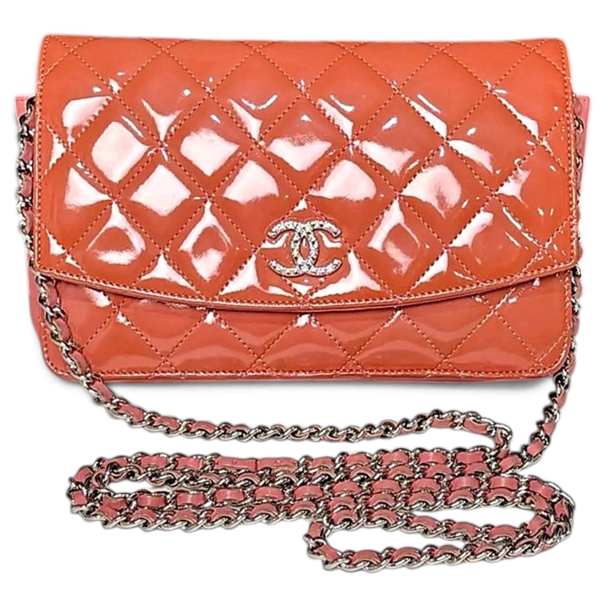 Wallet On Chain Timeless/Classique patent leather crossbody bag
