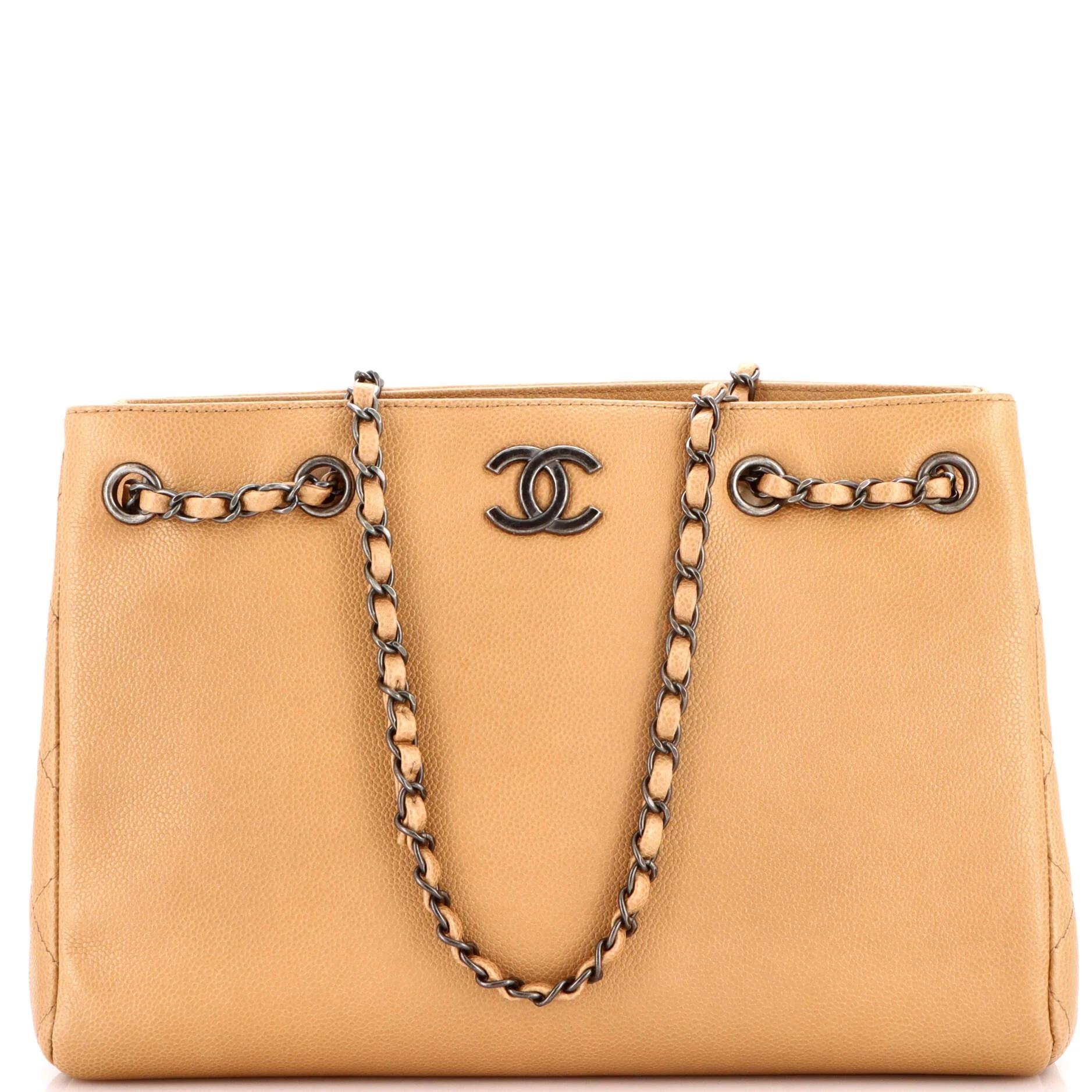 Classic CC Shopping leather tote