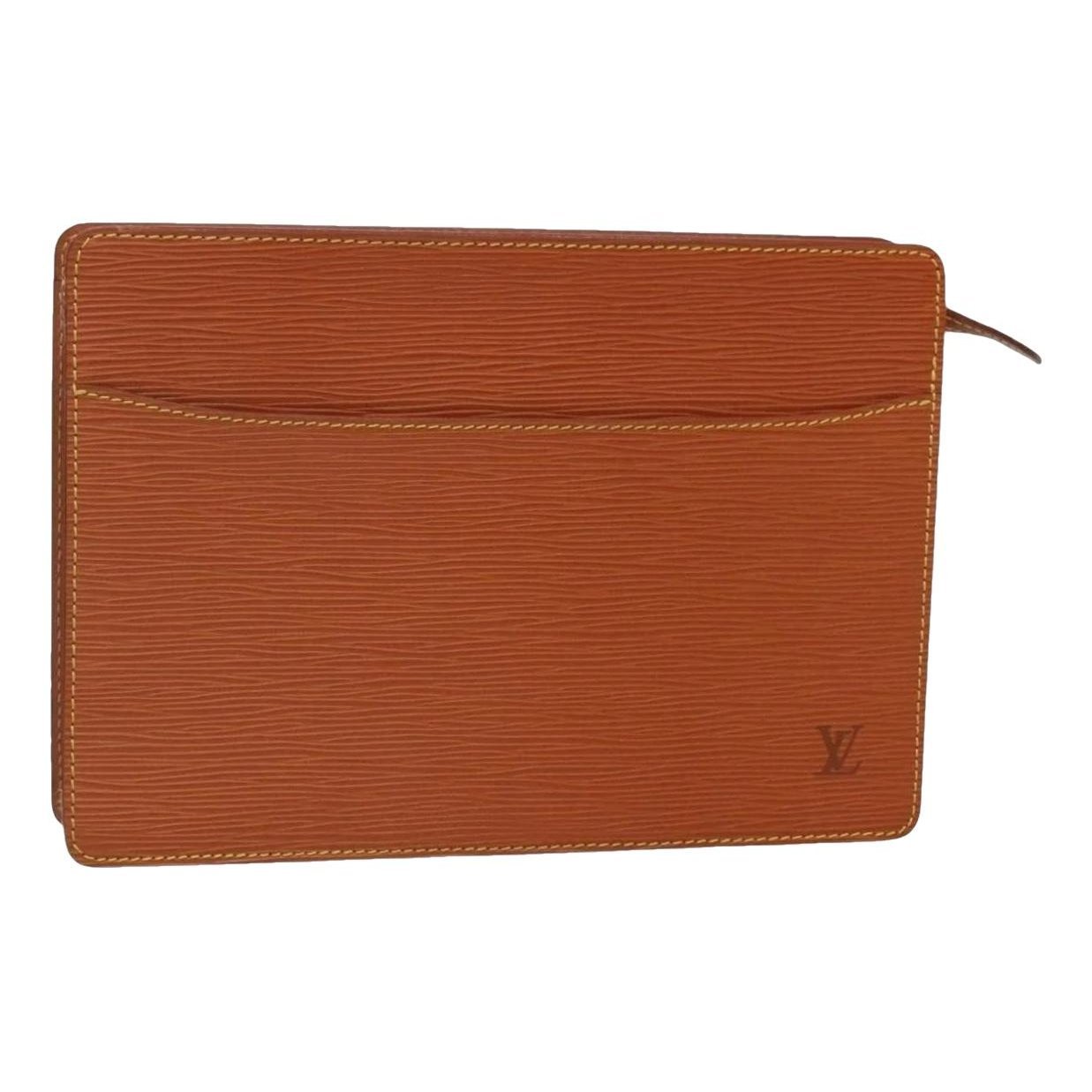Leather clutch bag