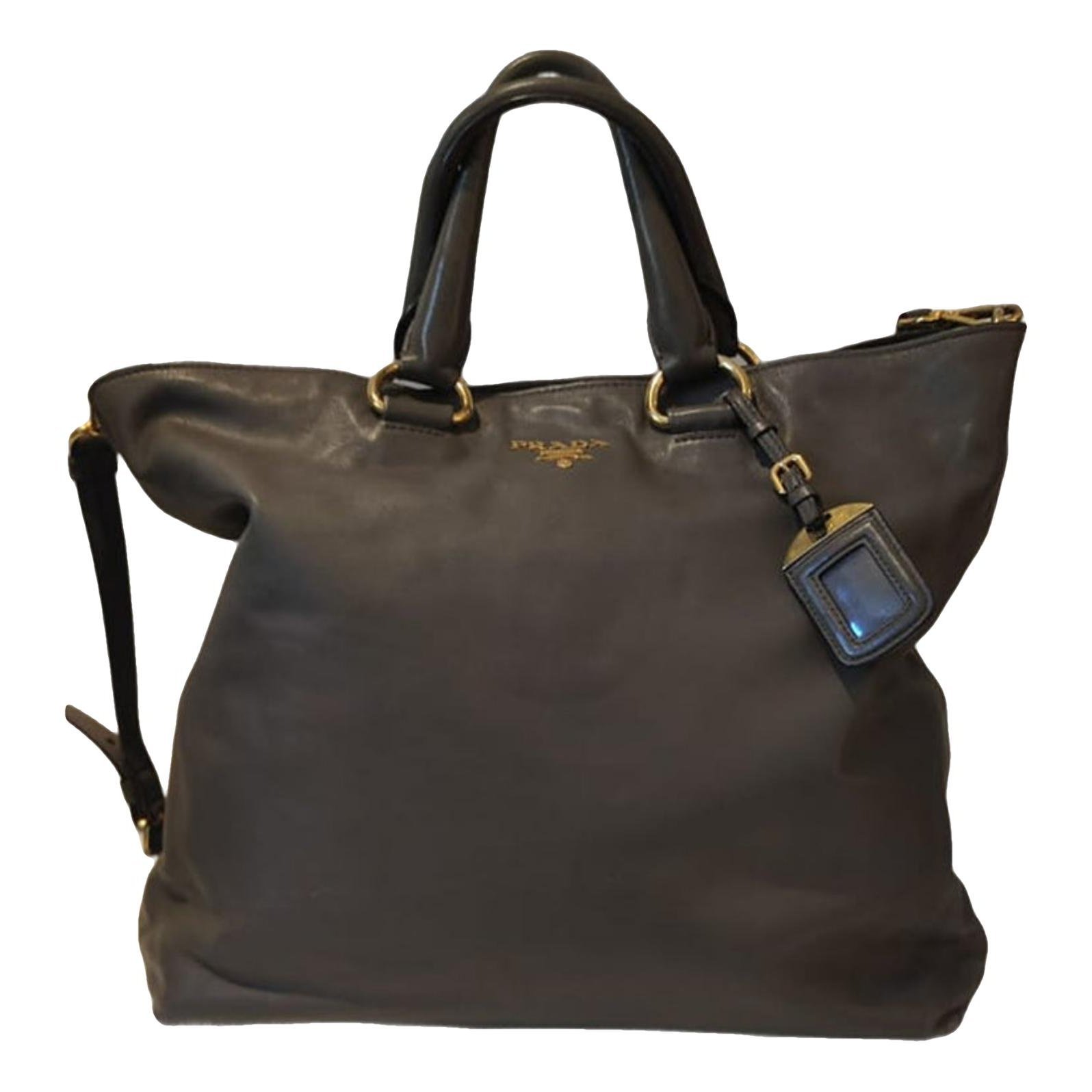 Leather tote