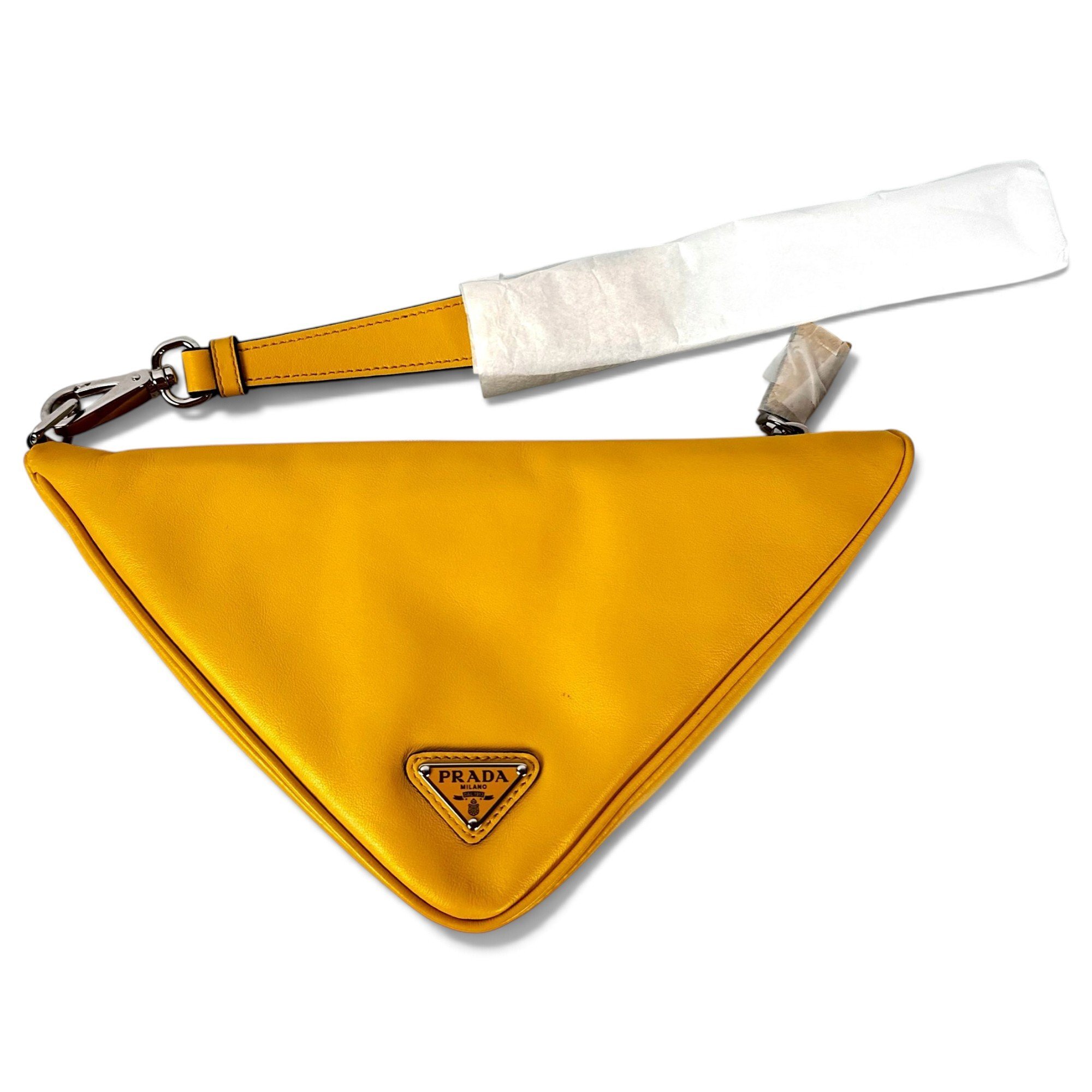 Triangle leather handbag