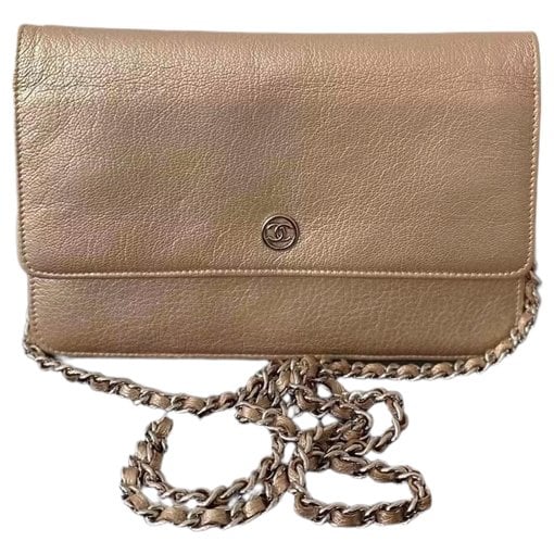 Wallet On Chain Timeless/Classique leather crossbody bag