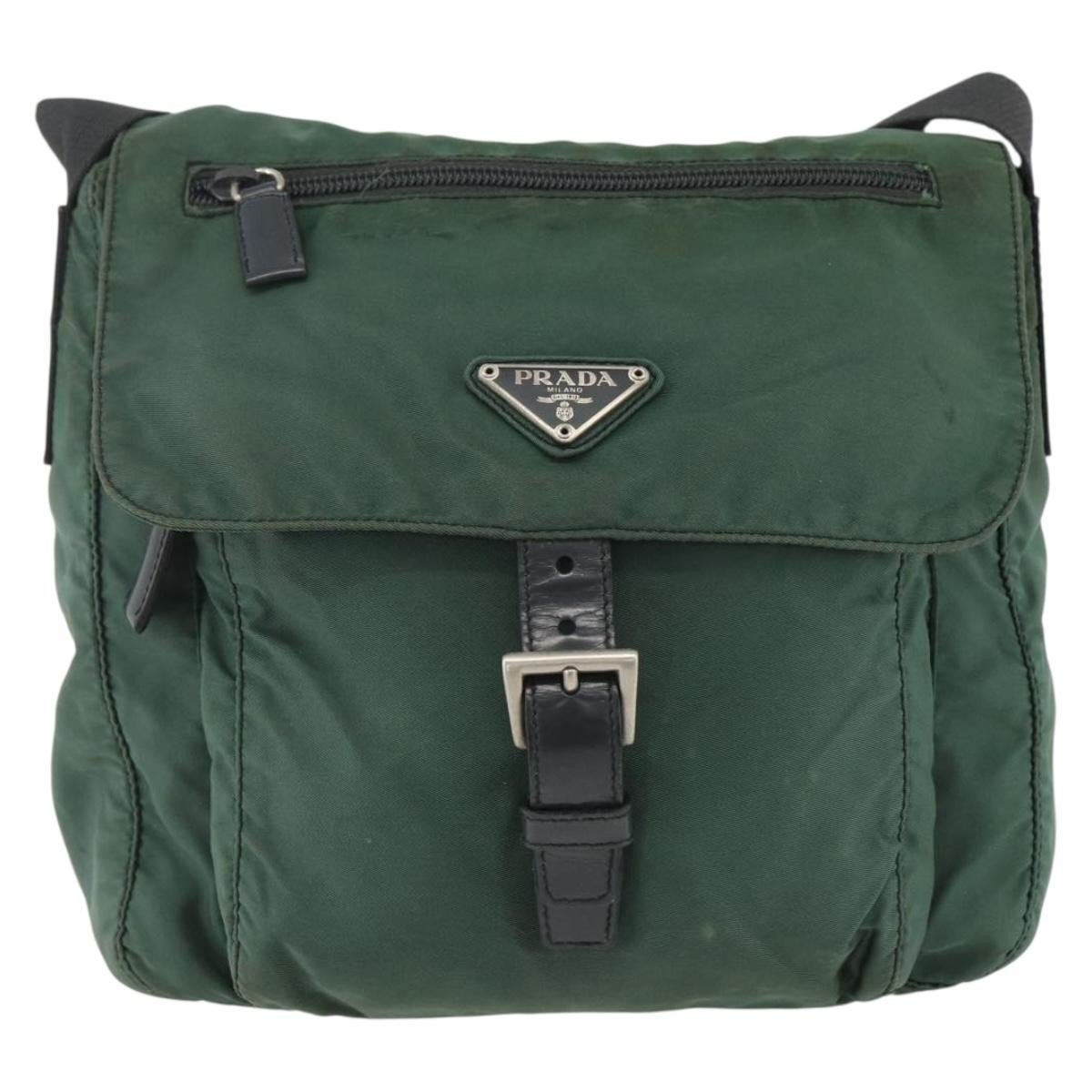 Buckle handbag