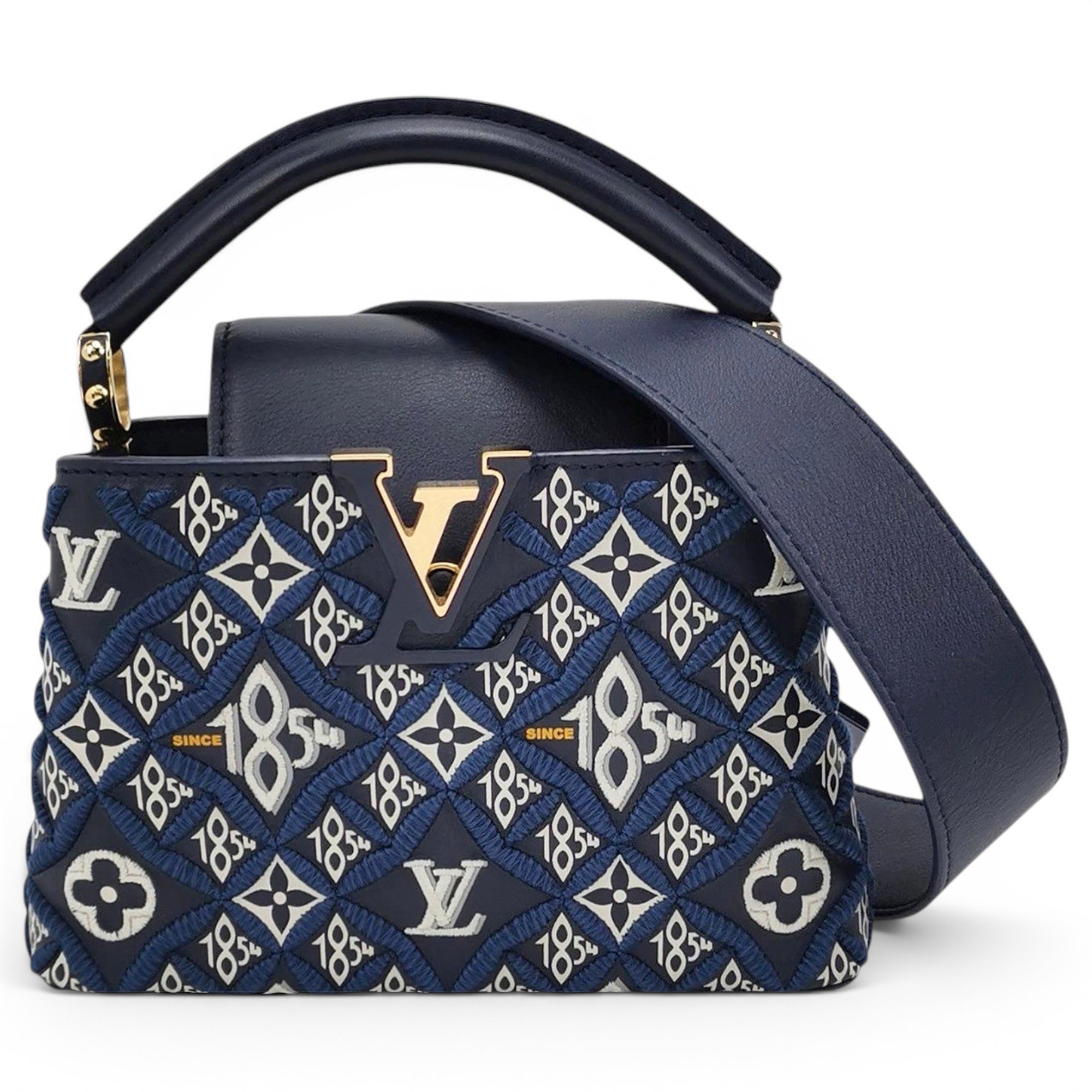 Capucines leather handbag