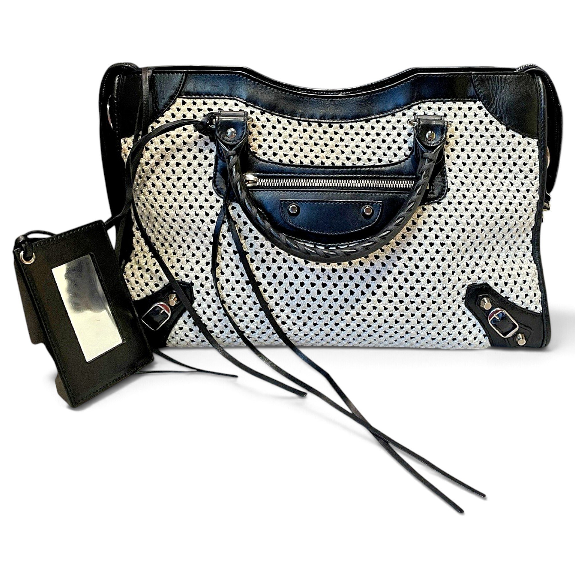 City linen handbag