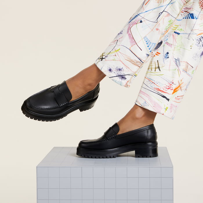 Noir Ivy Loafer