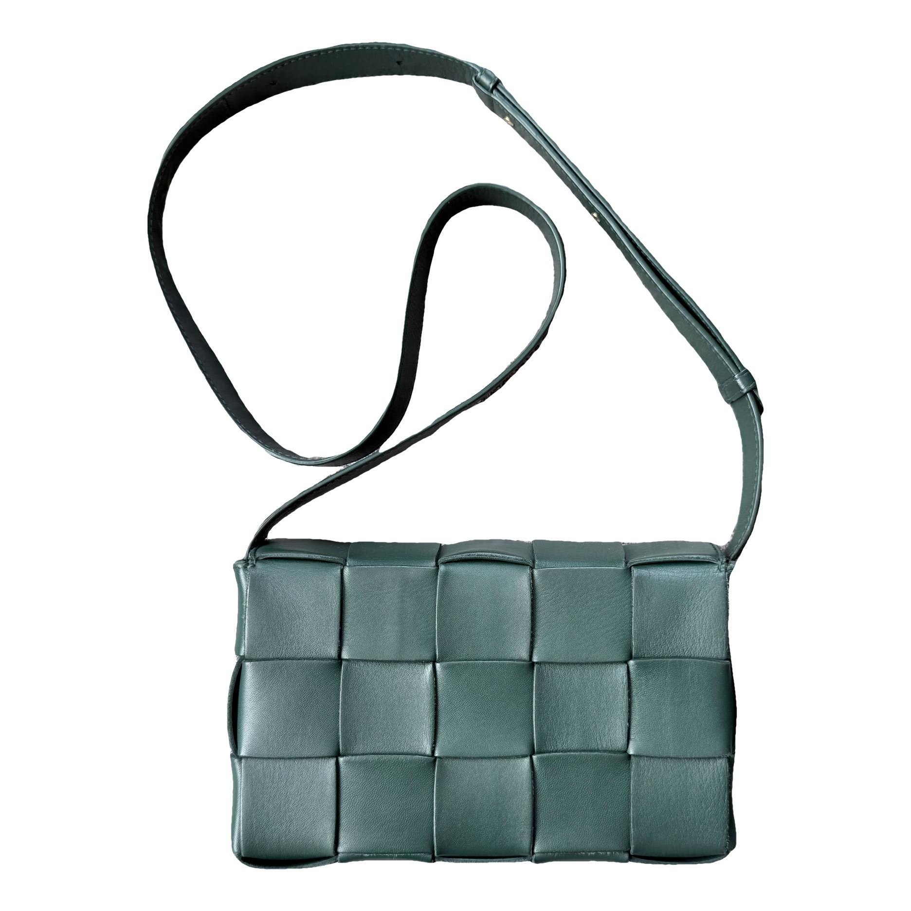 Cassette leather handbag