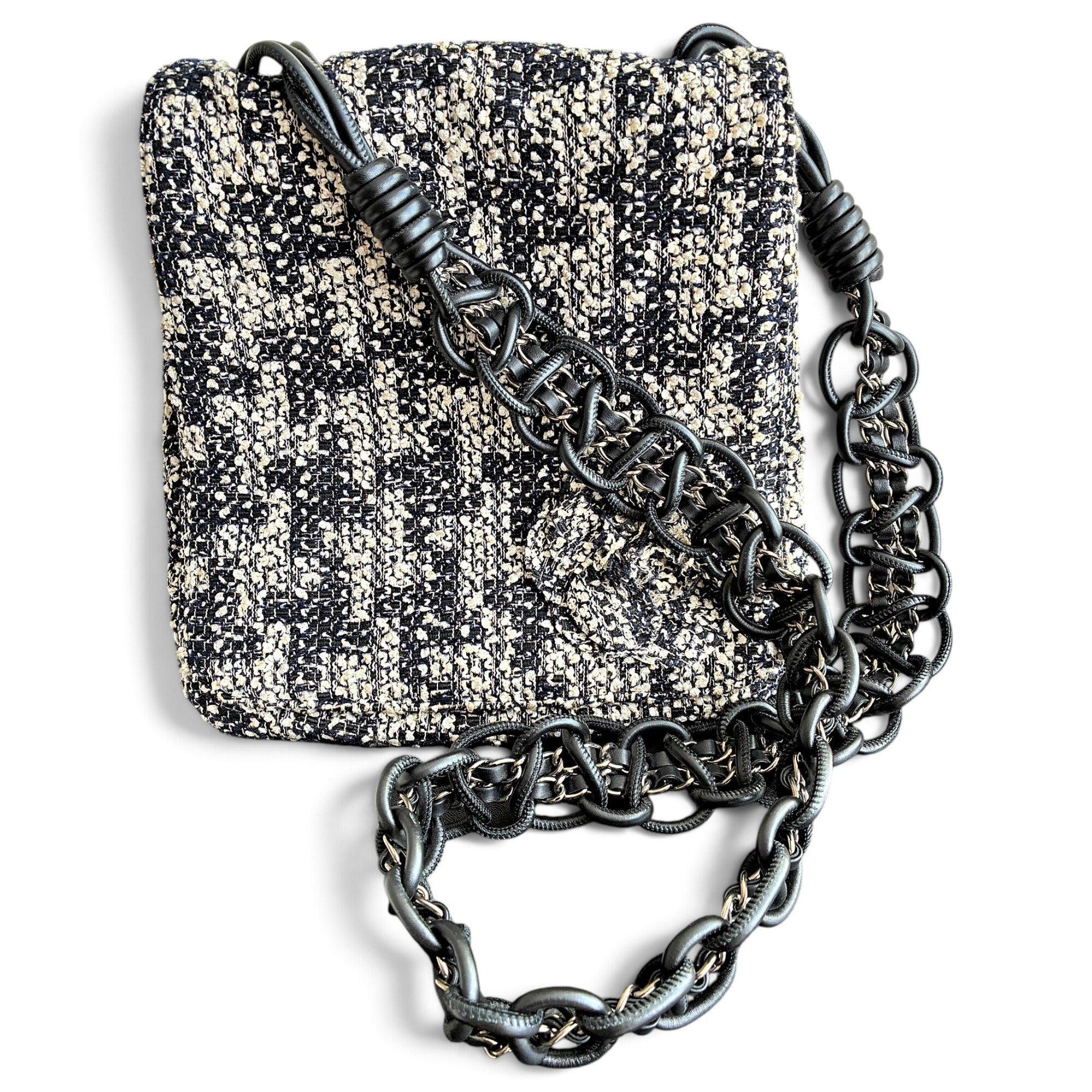 Tweed crossbody bag