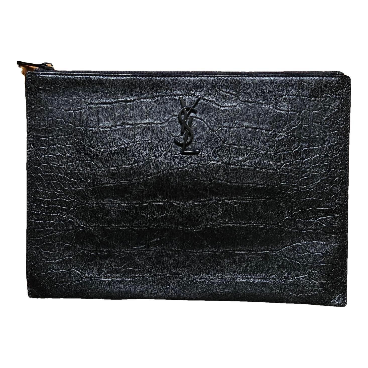 Leather clutch bag