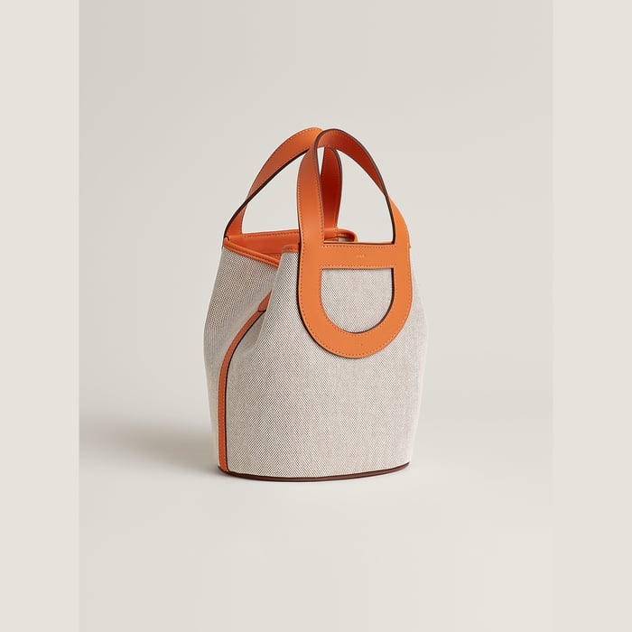 Hermès In-the-loop 18 Bag
