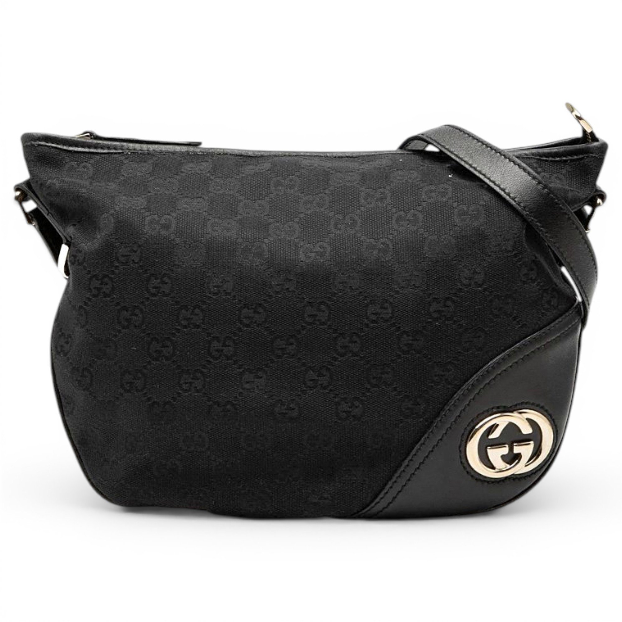 Cloth clutch bag