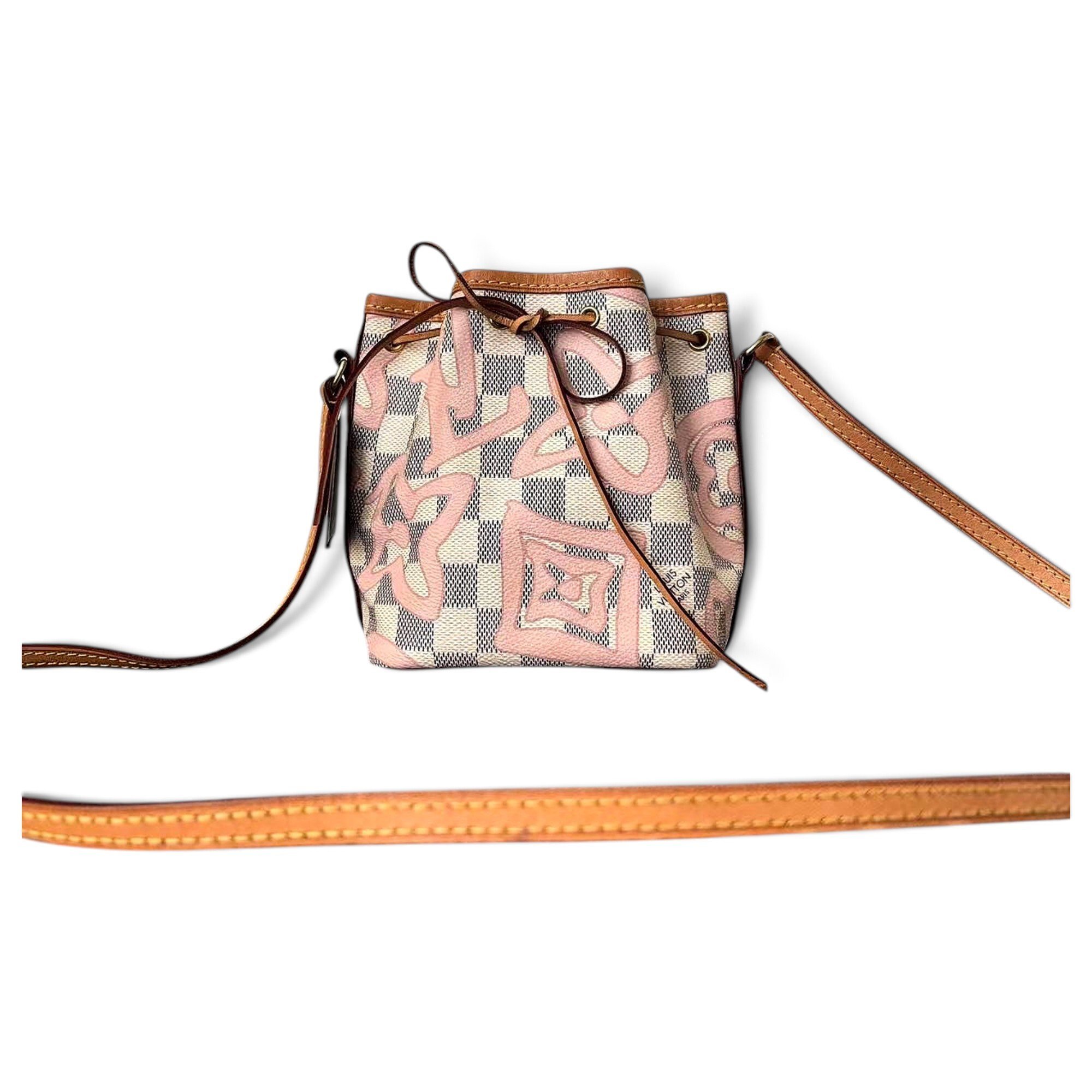 NéoNoé leather handbag