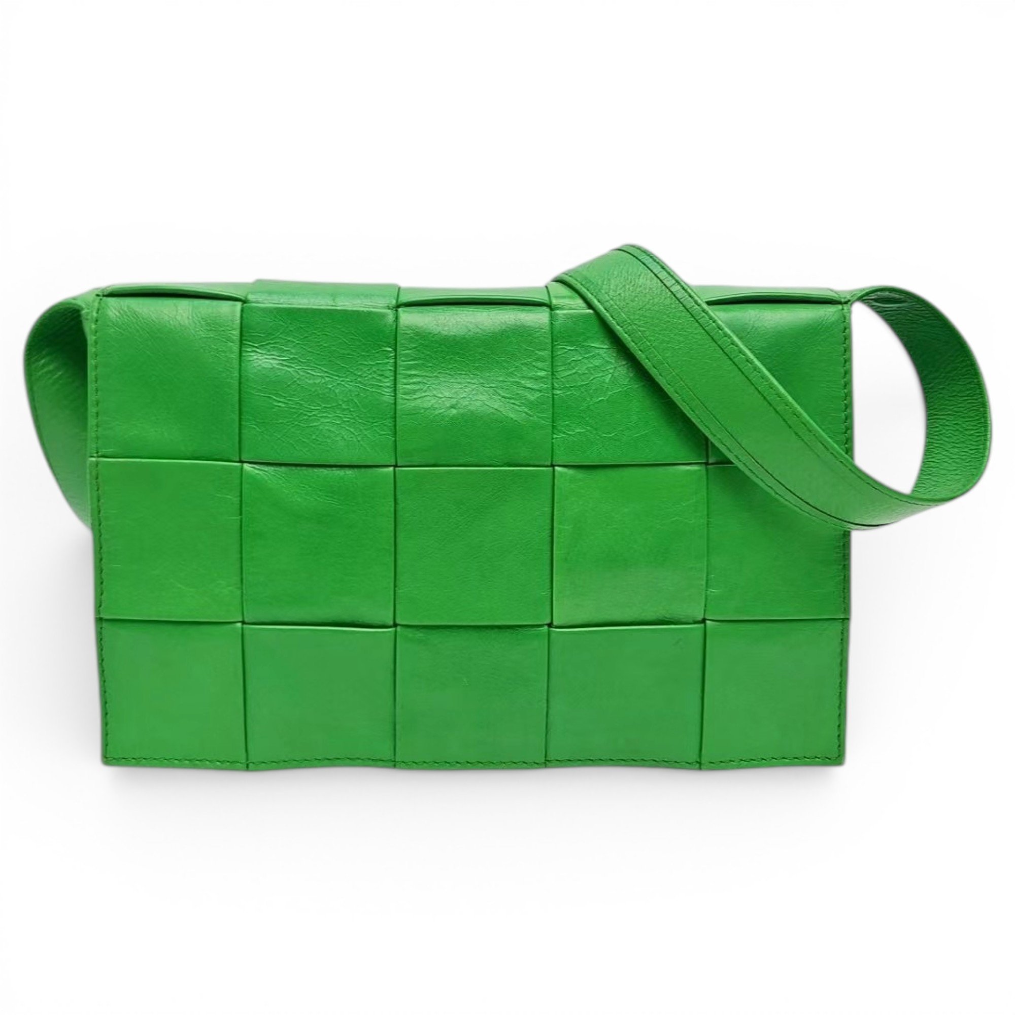 Cassette leather handbag