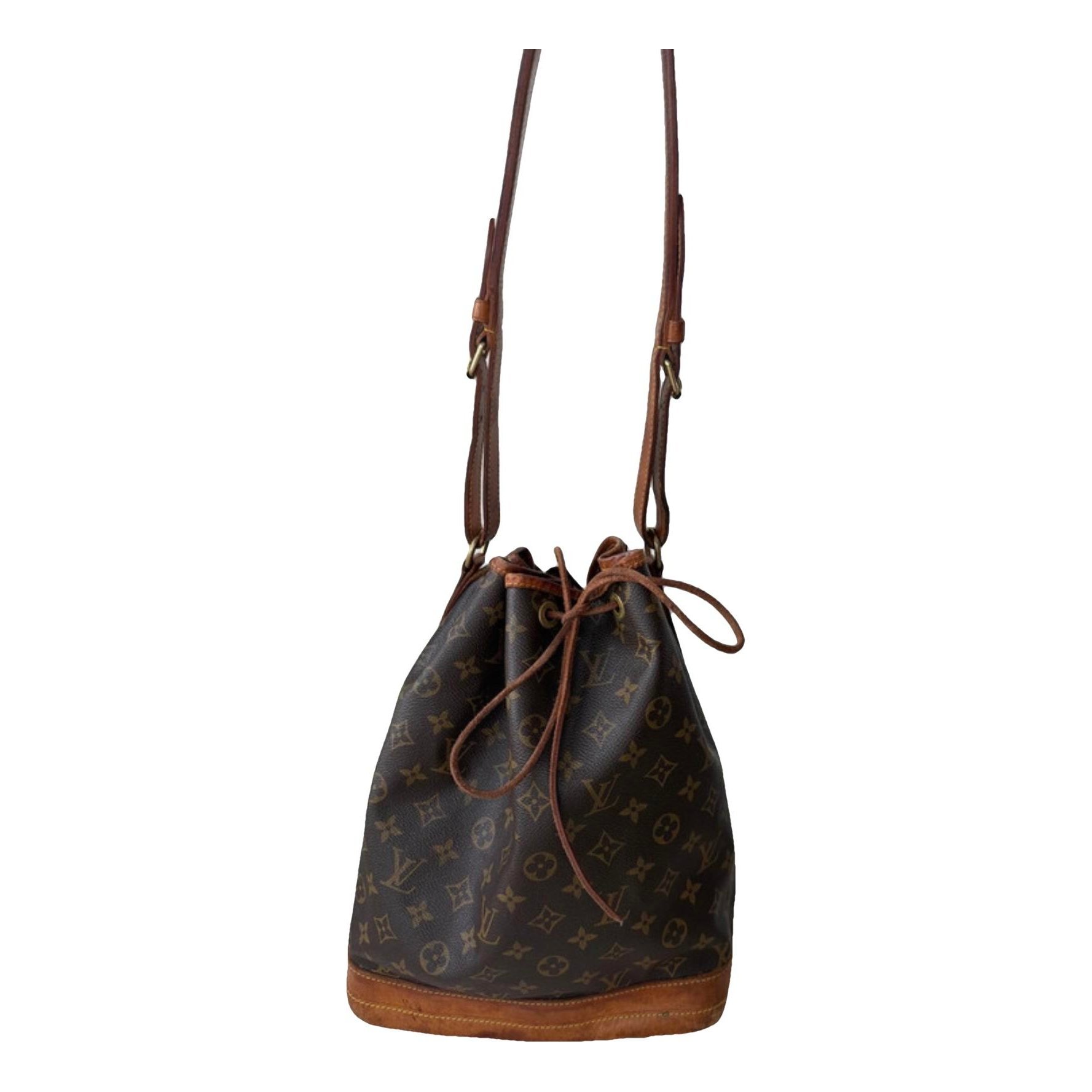 Noé leather handbag