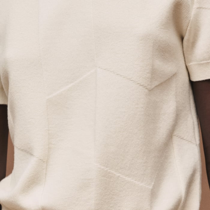 Blanc Naturel "H Voyage" Short-sleeve Sweater