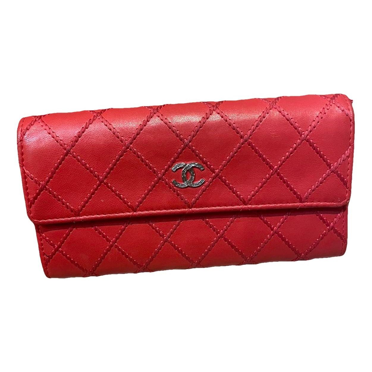 Leather clutch bag
