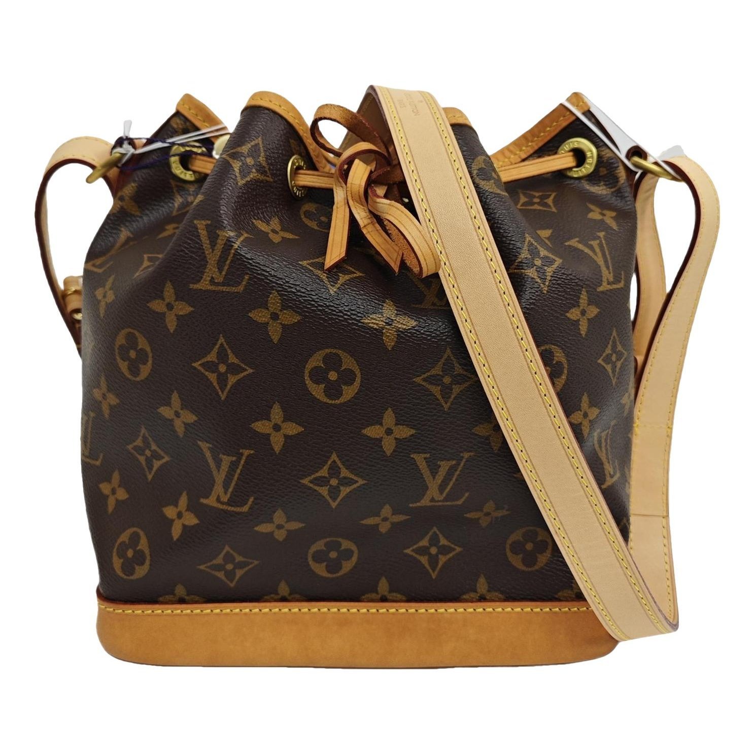 Nano Noé leather handbag