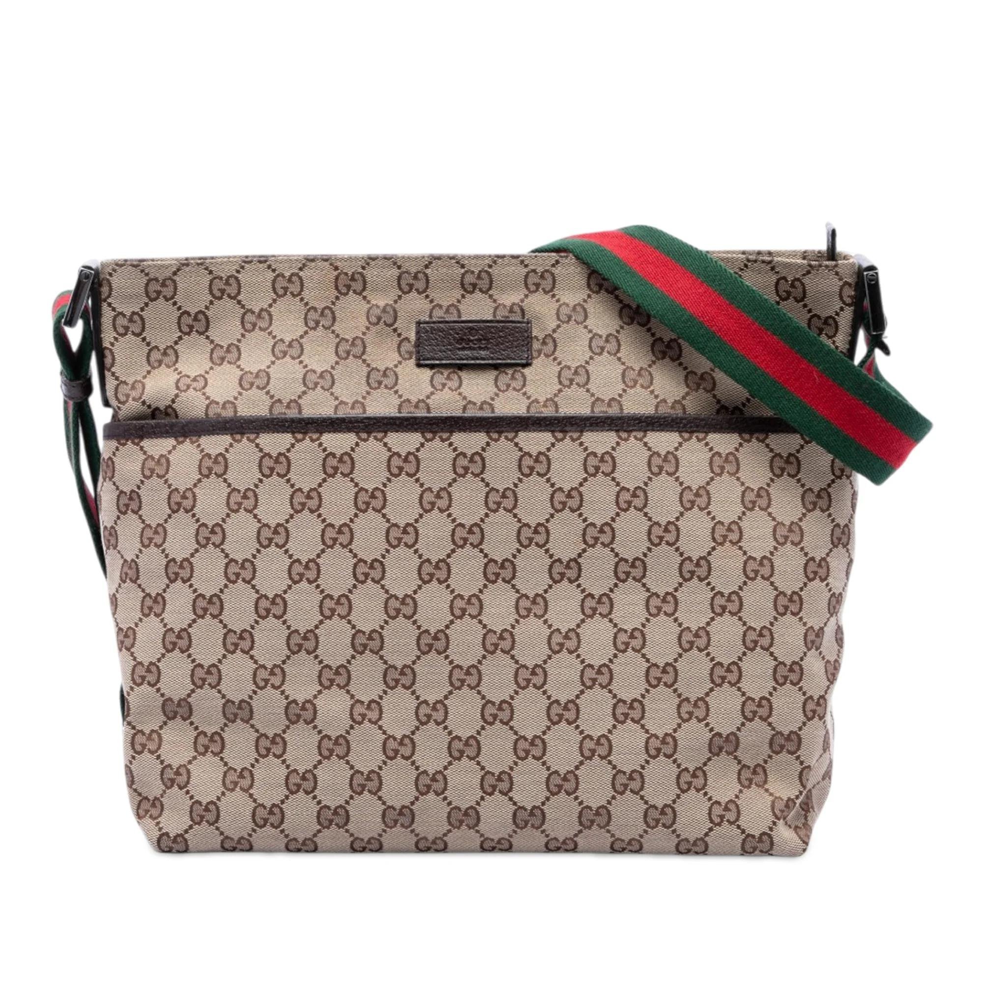 Gucci B leather handbag