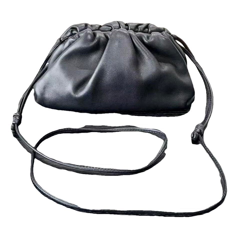 Pouch leather handbag