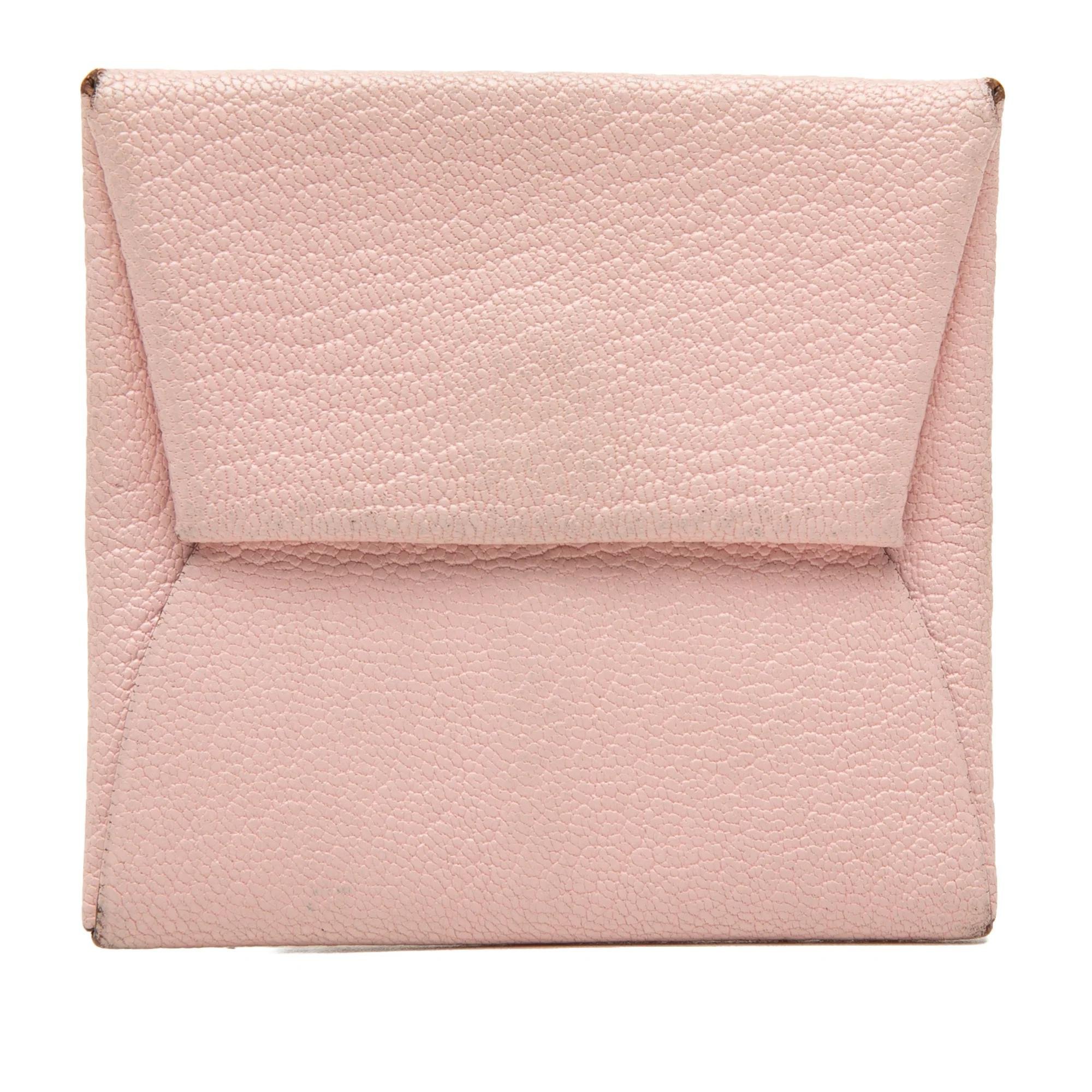 H leather bag