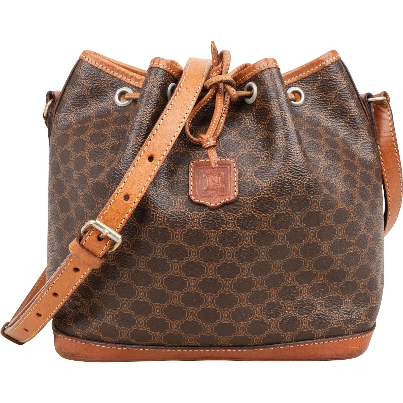Triomphe leather crossbody bag